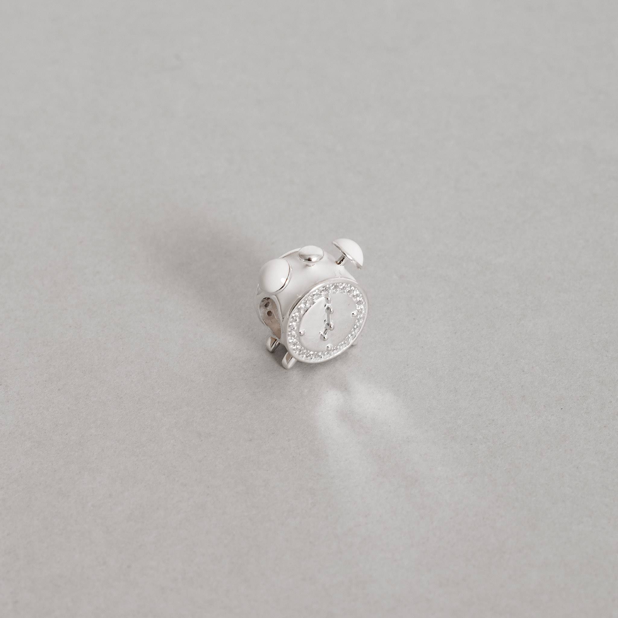 Imagem Secundária Berloque separador relógio cravejado 13mm resina