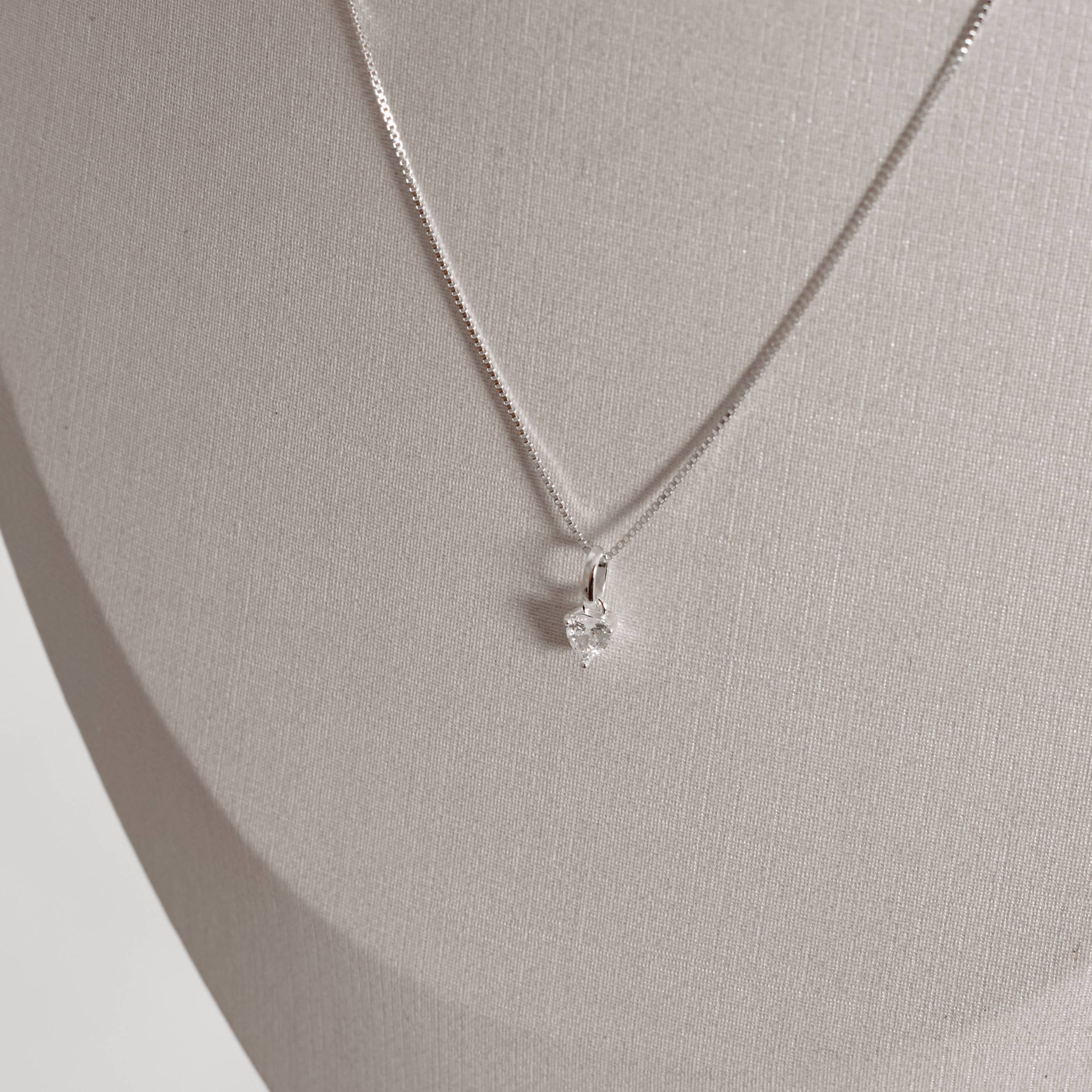 Imagem Secundária Conjunto brinco e colar zircônia coração caixa alta 4mm 40cm