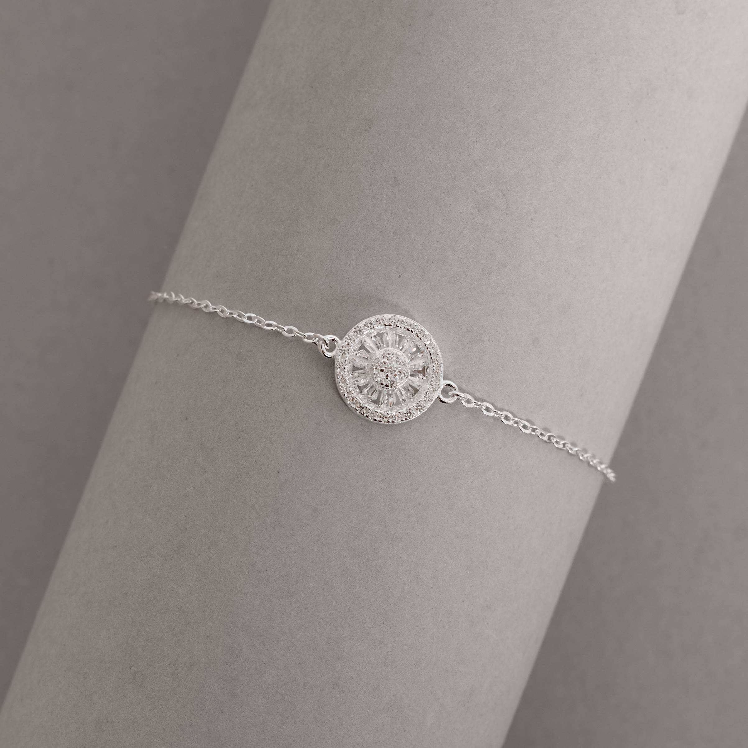 Imagem Secundária Pulseira entremeio botão cravejado 10mm corrente cadeado 16+4cm