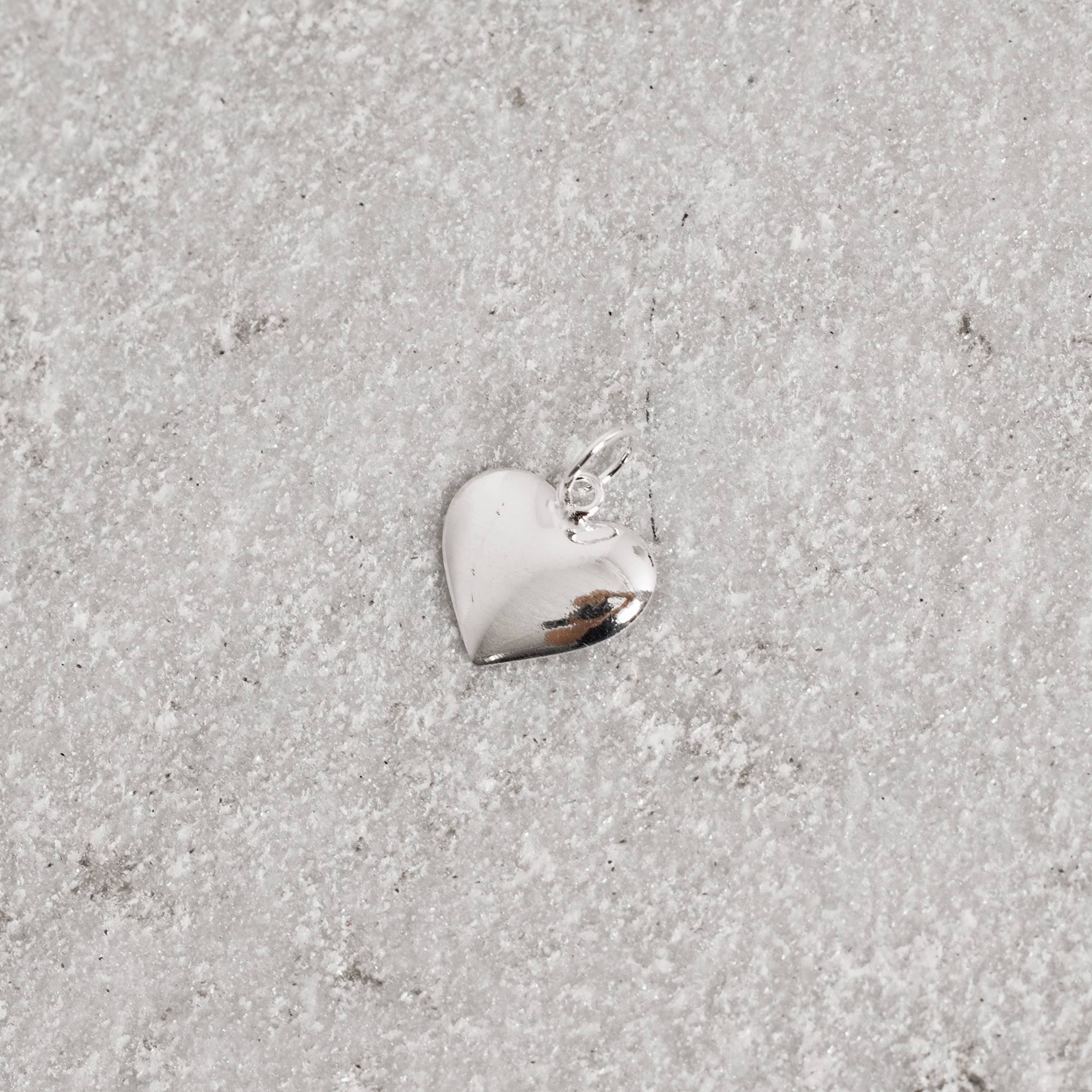 Pingente coração liso 12mm