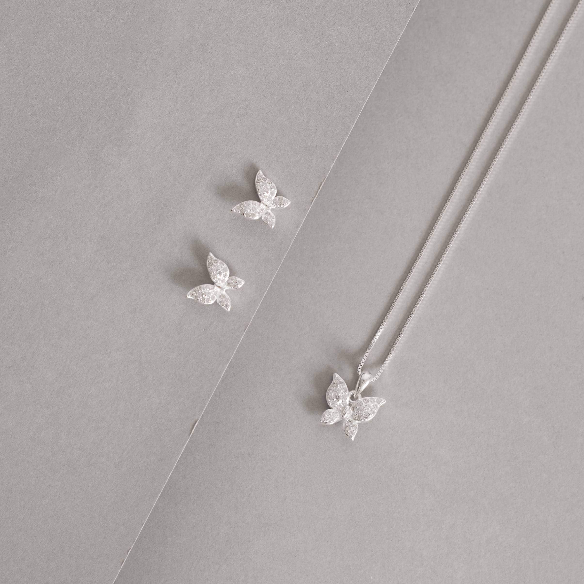 Conjunto brinco e colar borboleta cravejada 12mm 45cm