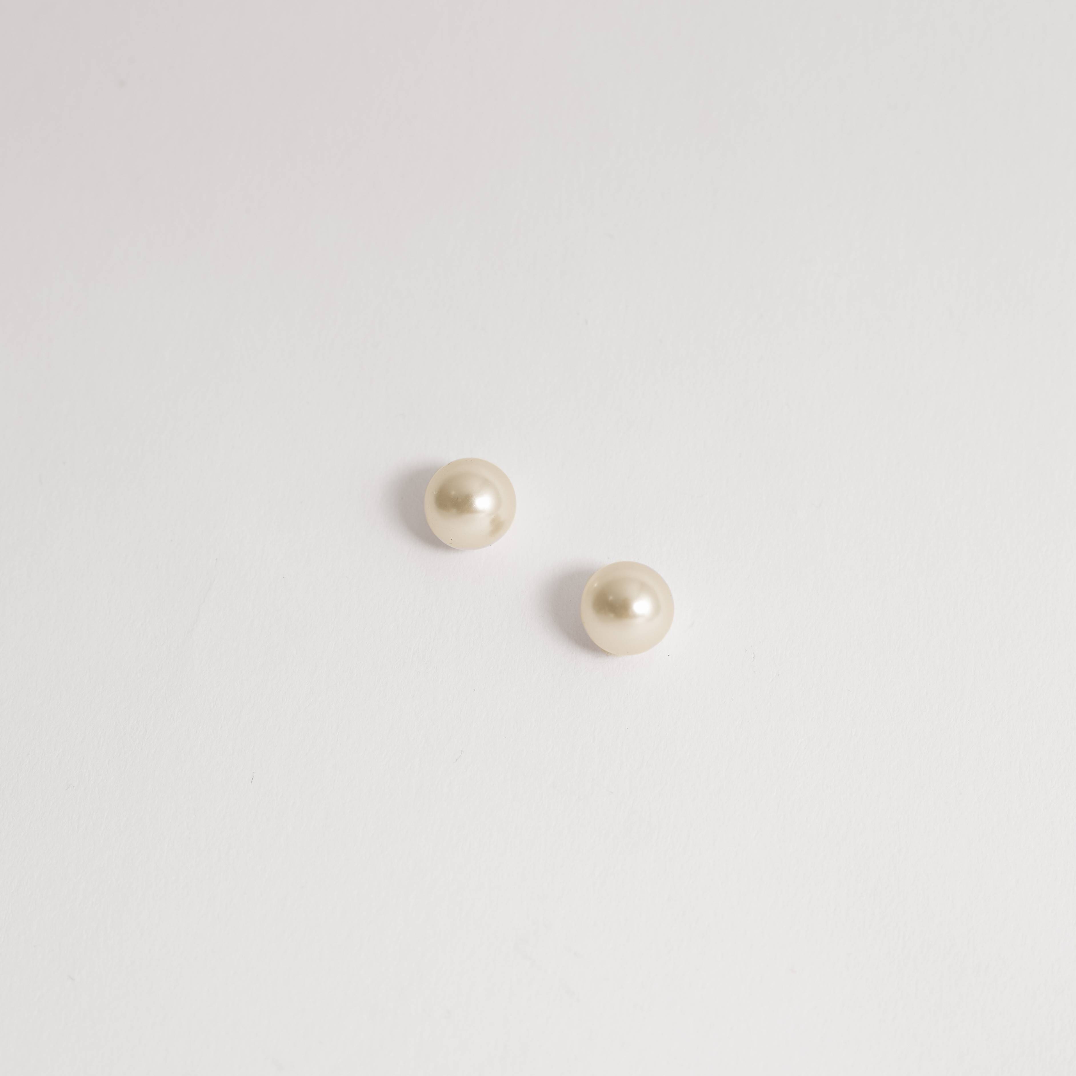 Imagem Secundária Brinco pérola redonda 10mm