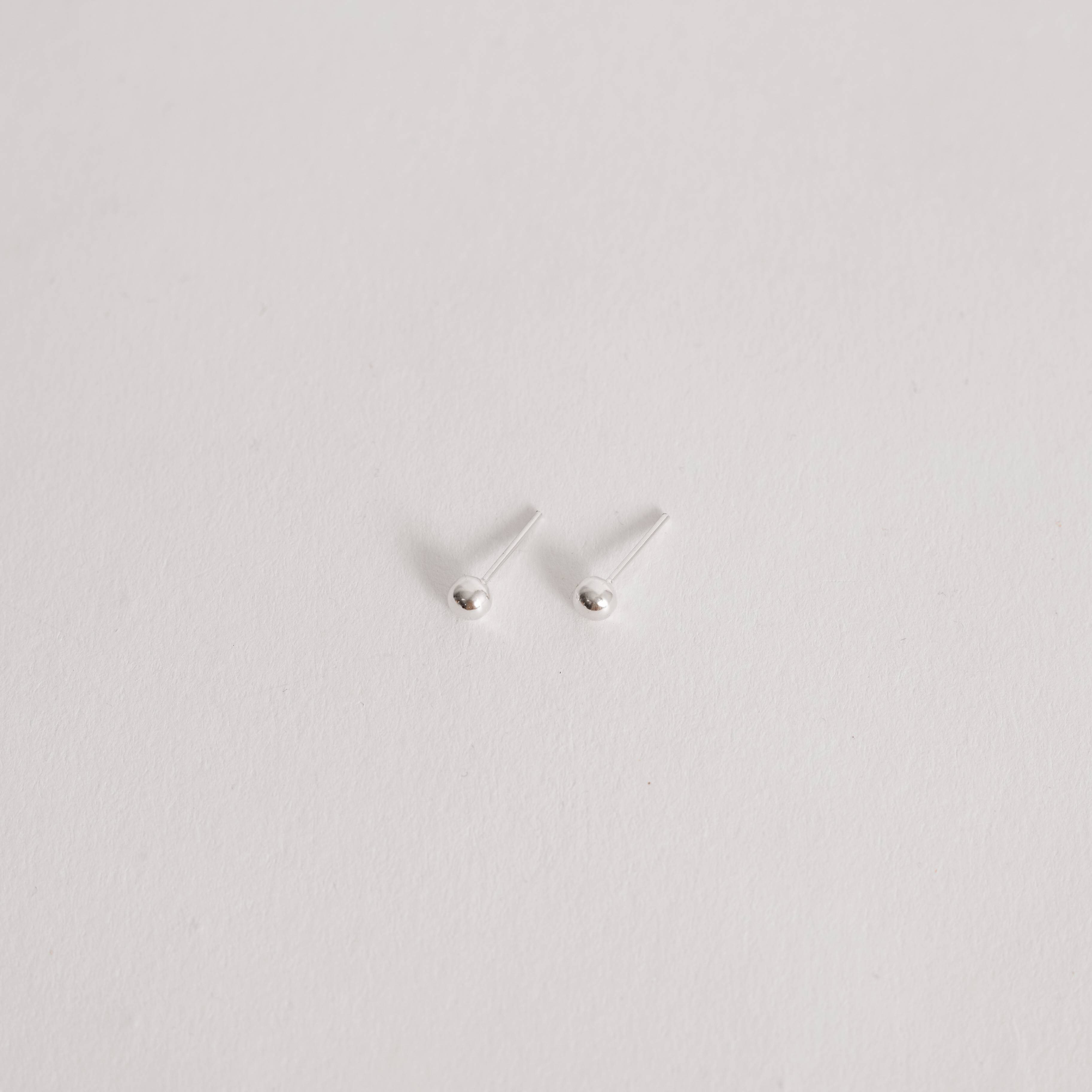 Imagem Secundária Brinco bola 4mm