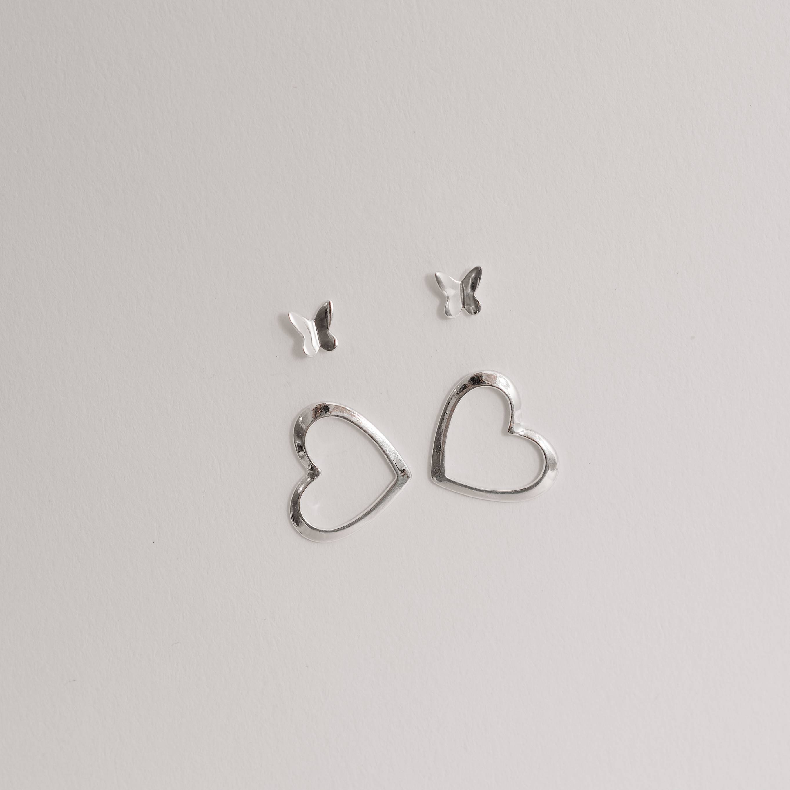 Dupla borboleta vinco 5mm e coração de lado vazado 14mm