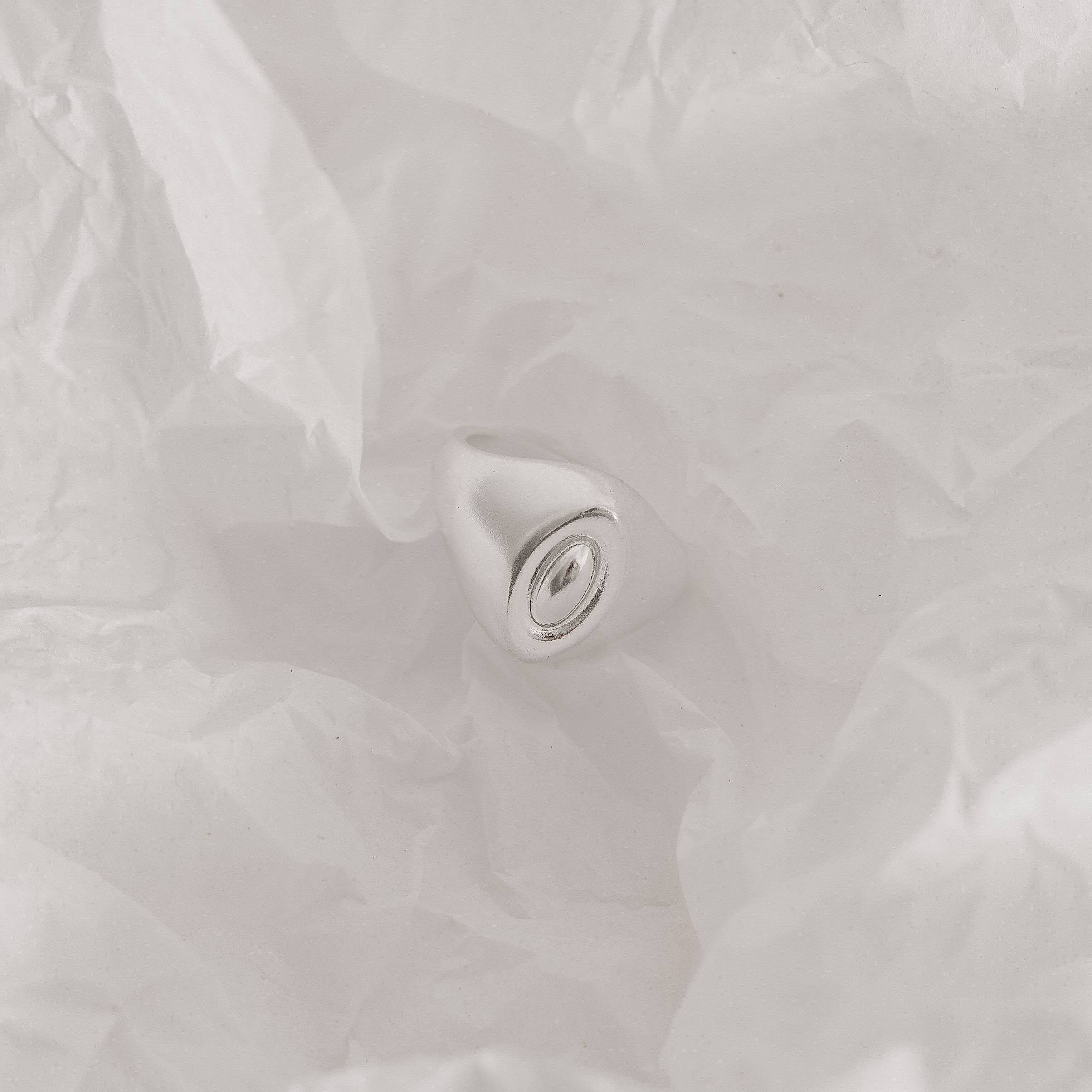 Imagem Secundária Anel oval trabalhado dedinho