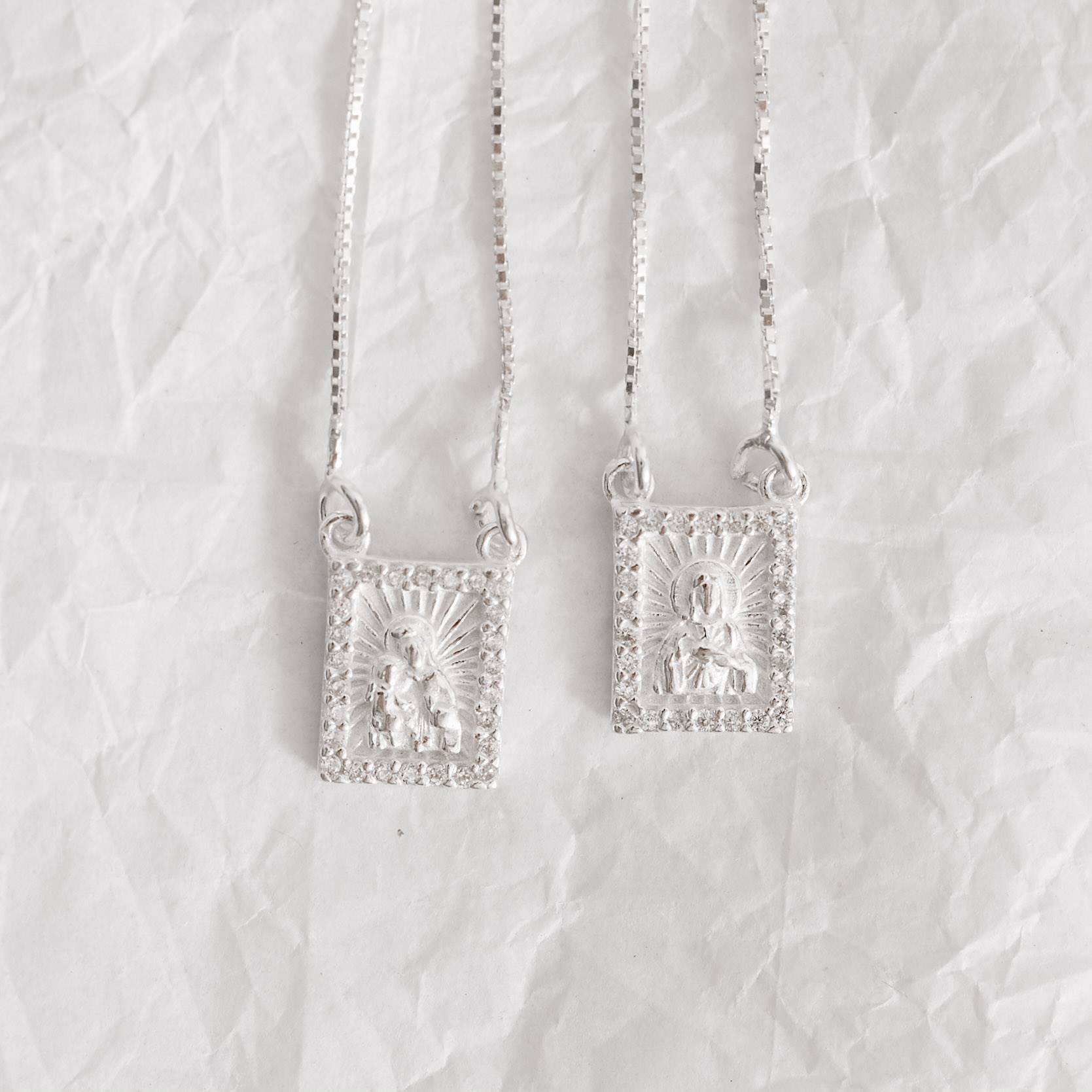 Escapulário tradicional cravejado v12 60cm