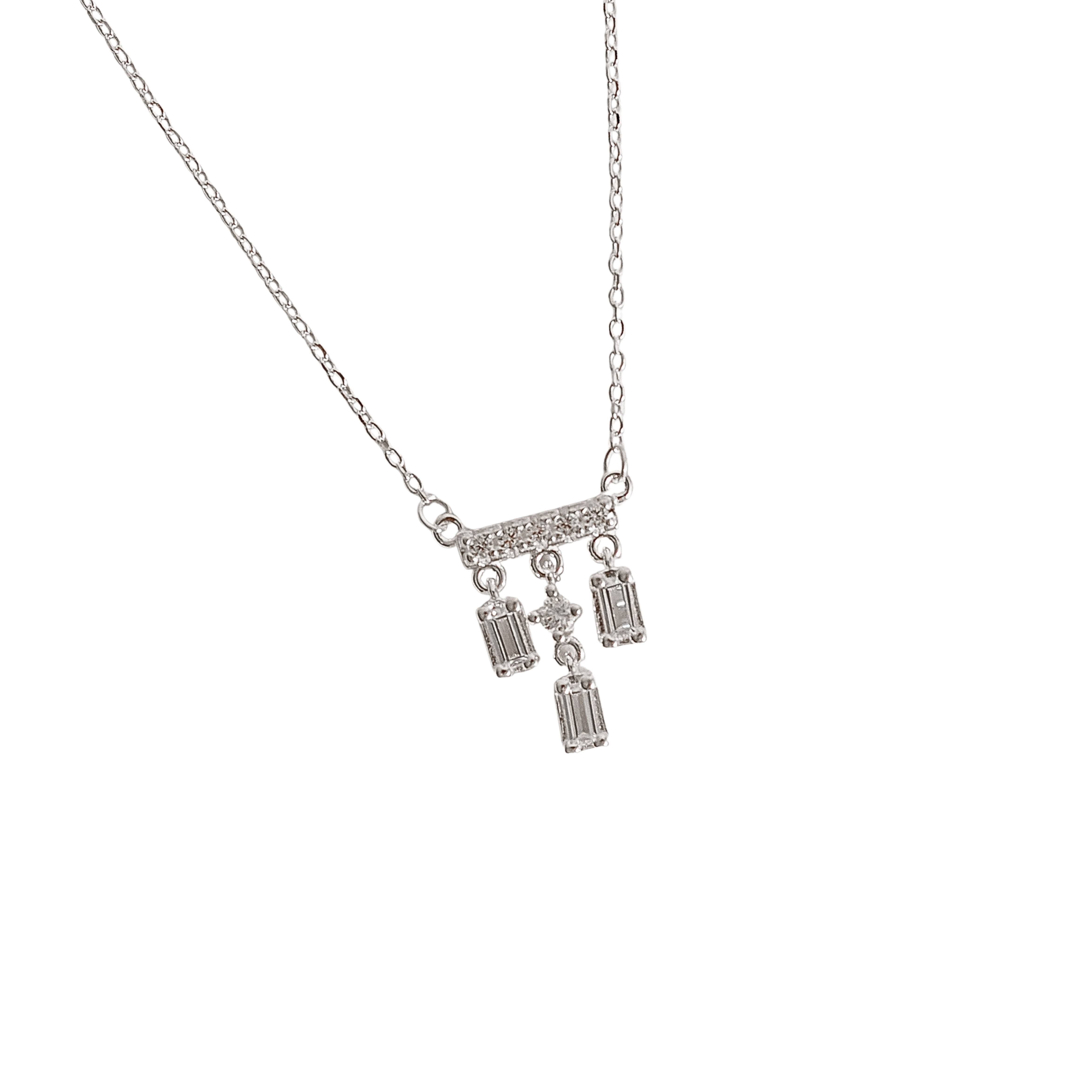 Colar entremeio bastão cravejado com pingentes zircônias retangulares 5mm corrente cadeado 40+5cm
