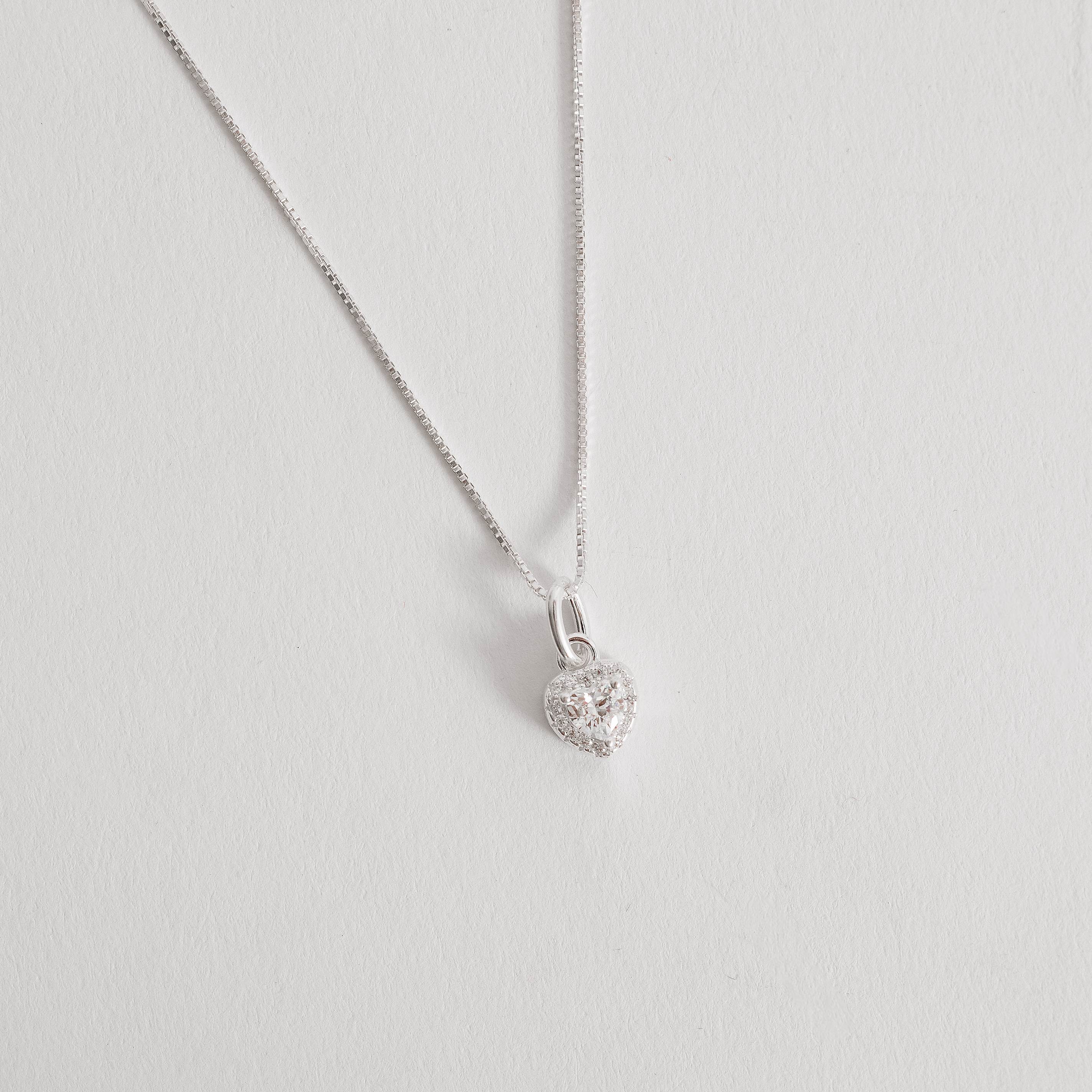 Colar pingente zircônia coração com cravejado cristal 7mm 40cm