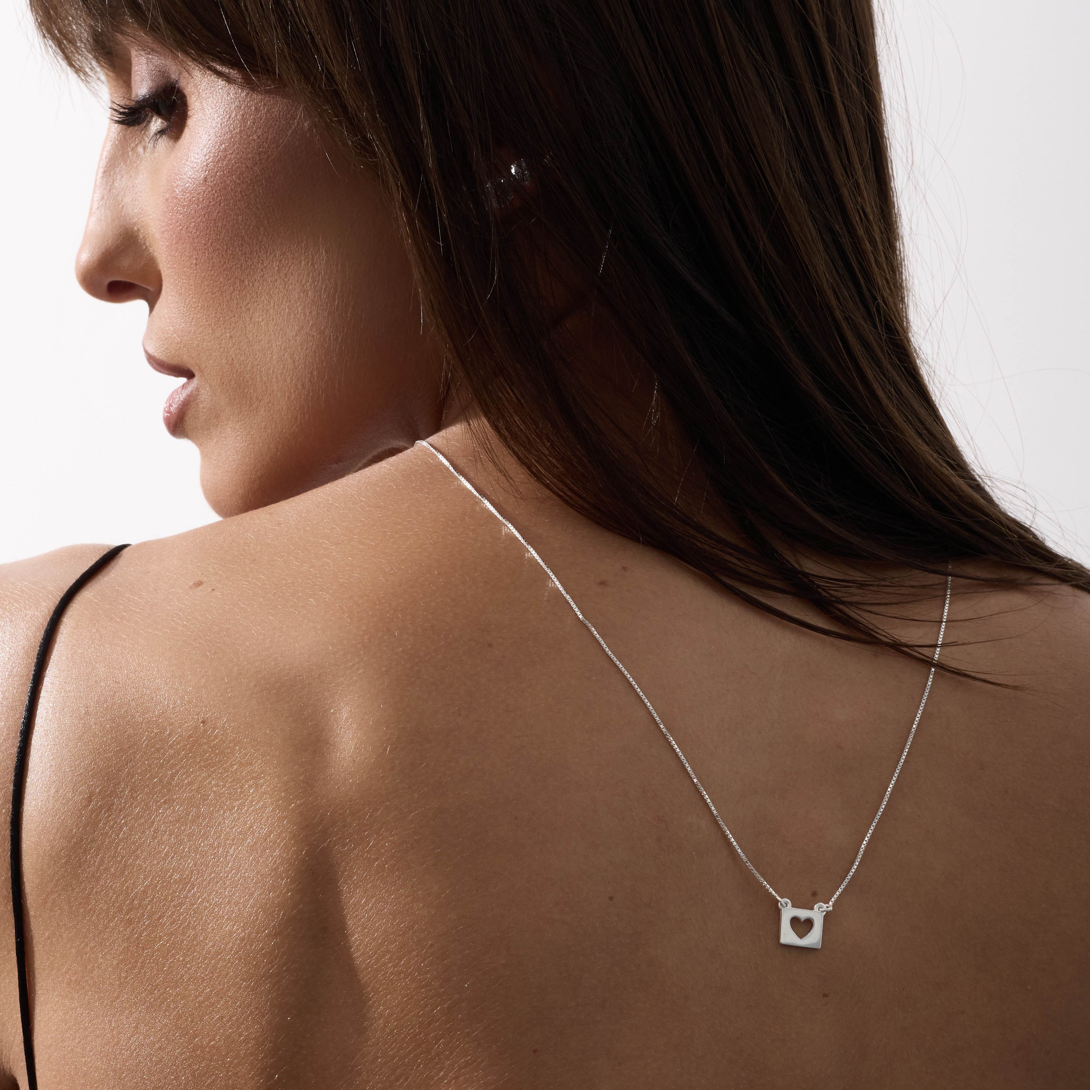 Escapulário medalhas amor e coração vazado v15 60cm