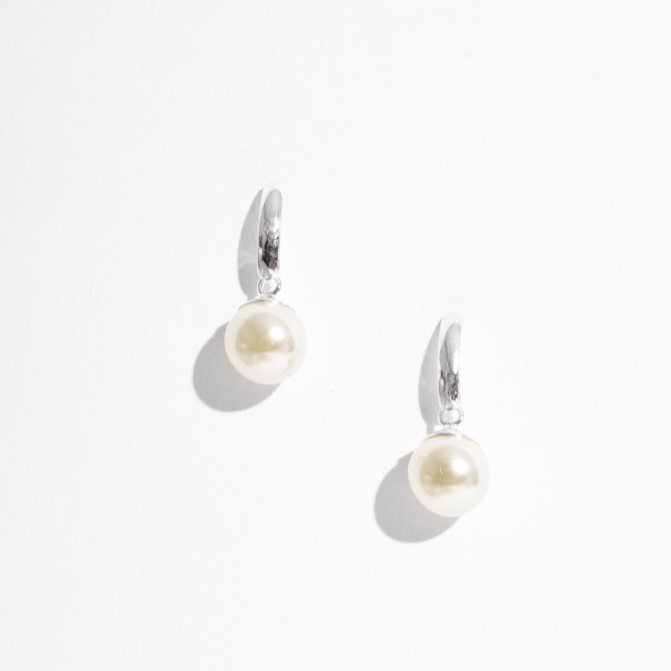 Brinco base com pérola 8mm