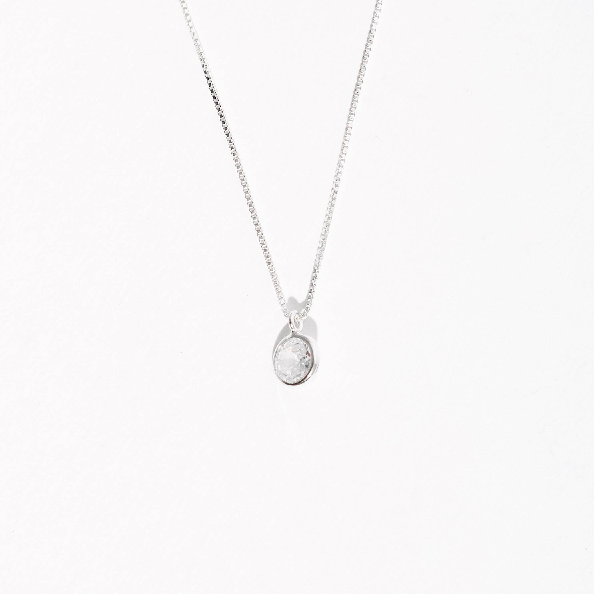 Colar zircônia redonda cristal embutida 6mm 40cm