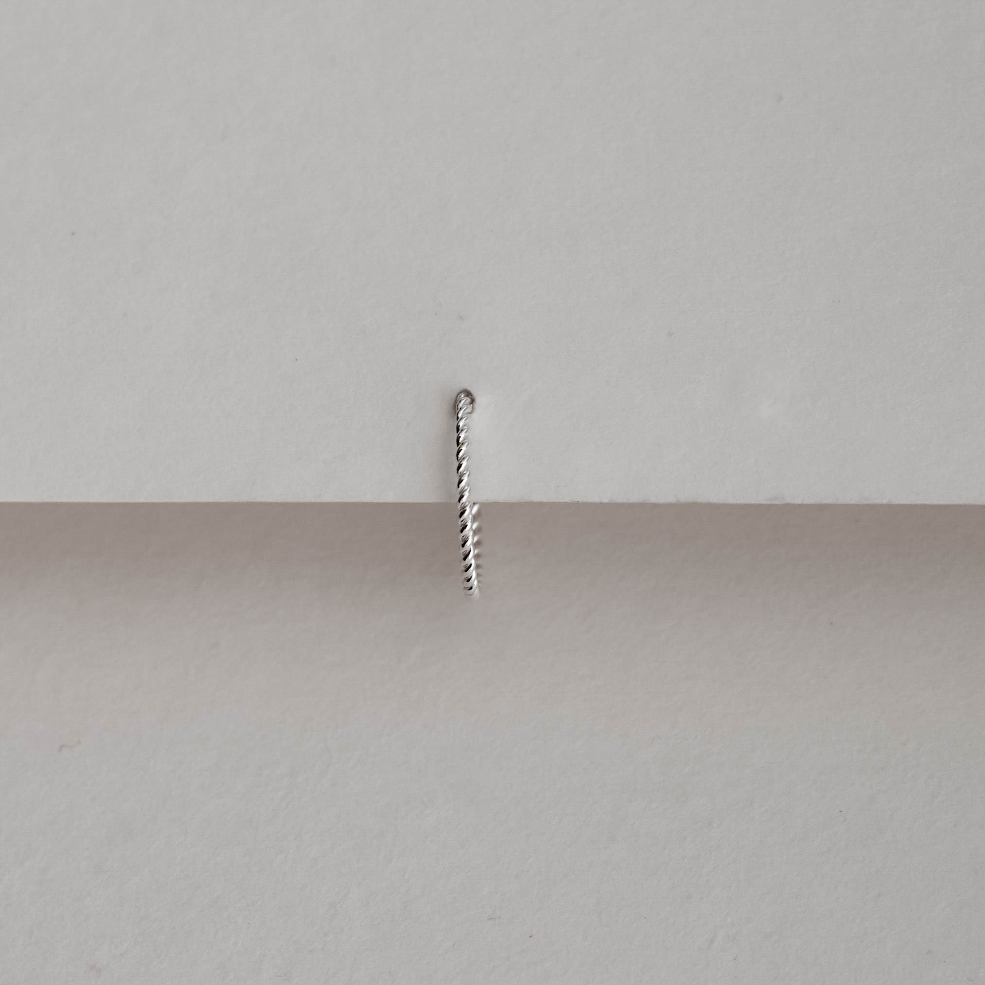 Piercing nariz argola torcida 11mm