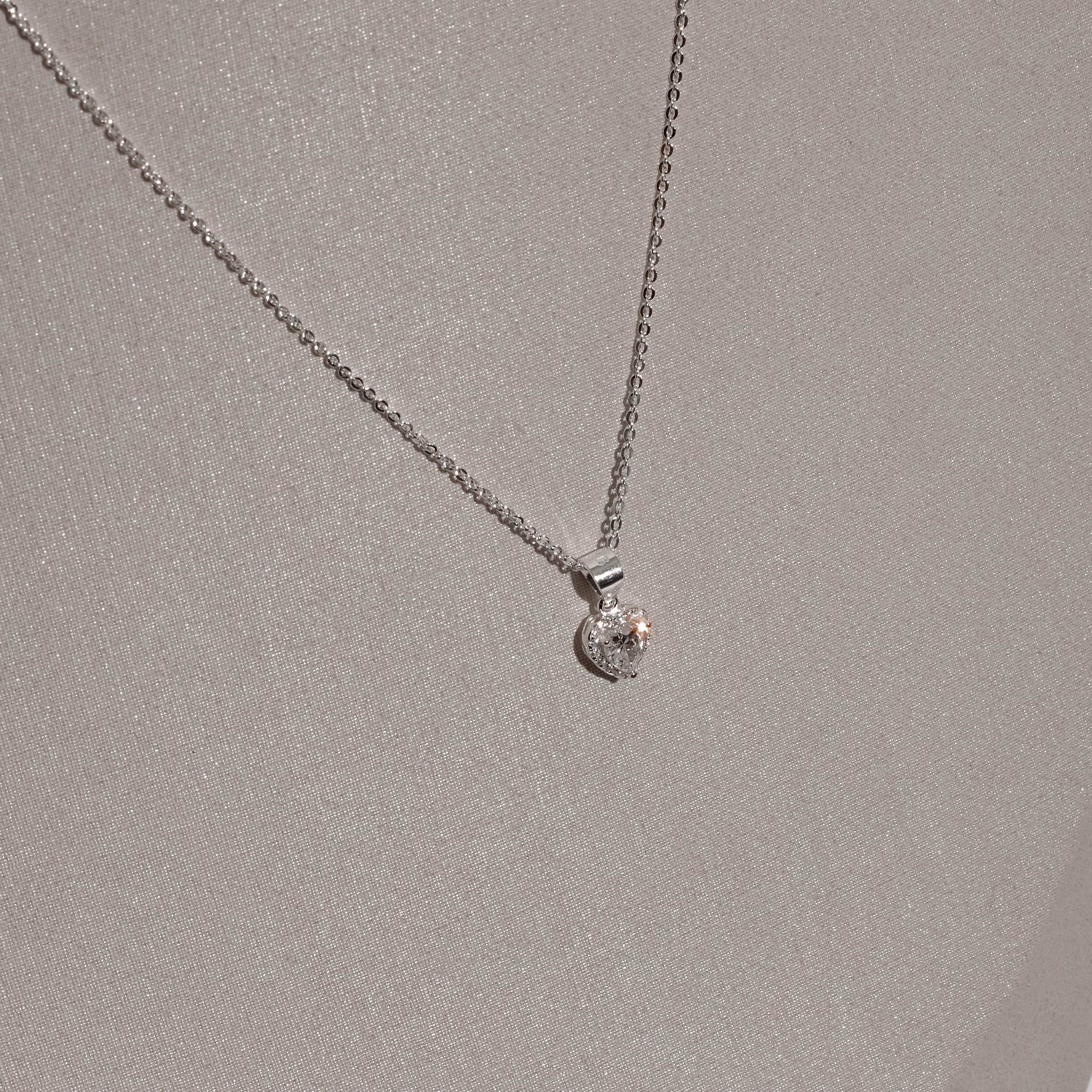 Imagem Secundária Conjunto brinco e colar zircônia coração com cravejado 7mm corrente cadeadinho 40cm