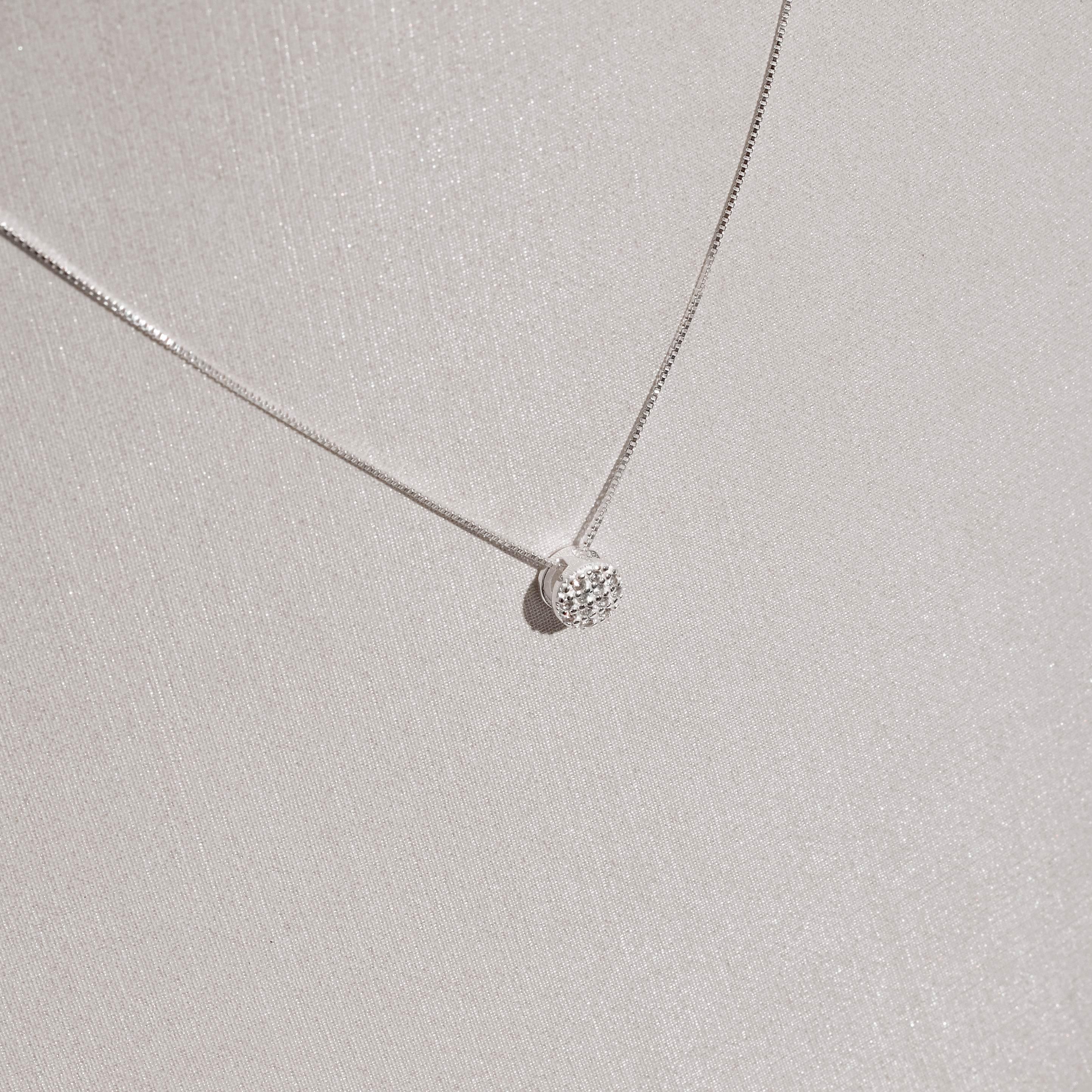 Colar círculo com zircônias 7mm 40cm