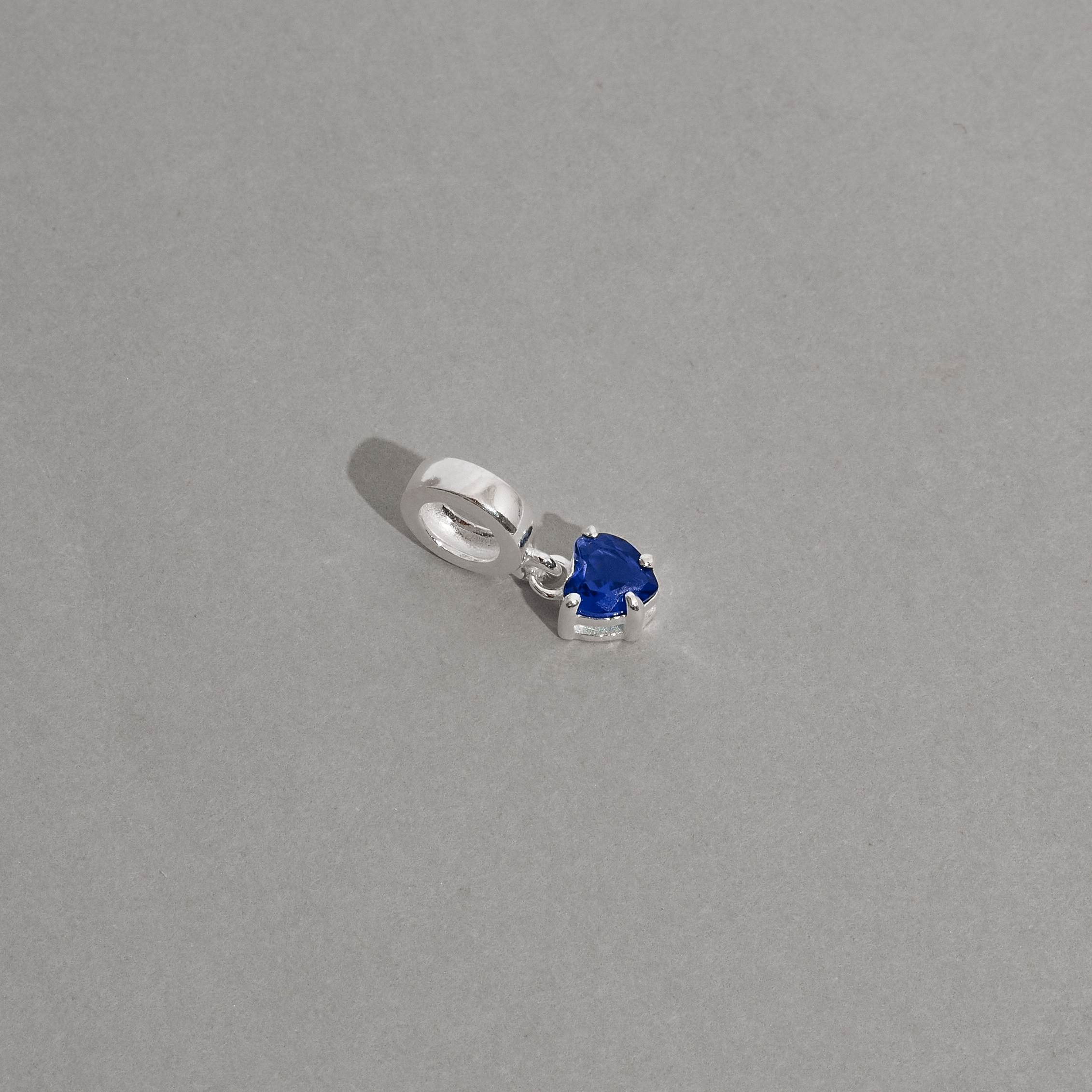 Imagem Secundária Berloque pingente zircônia coração azul bic 5mm