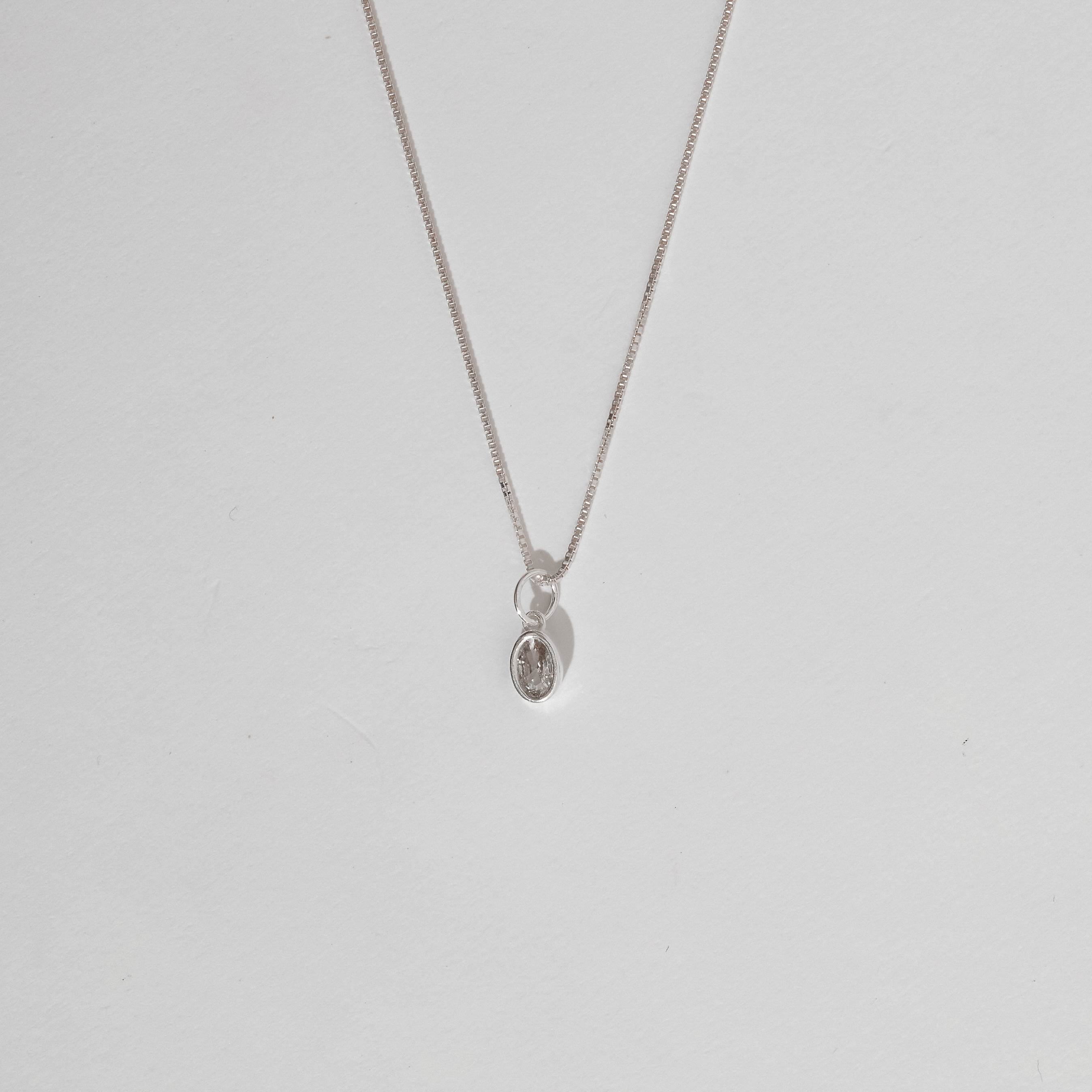Imagem Secundária Colar pingente zircônia oval embutida 6mm 40cm