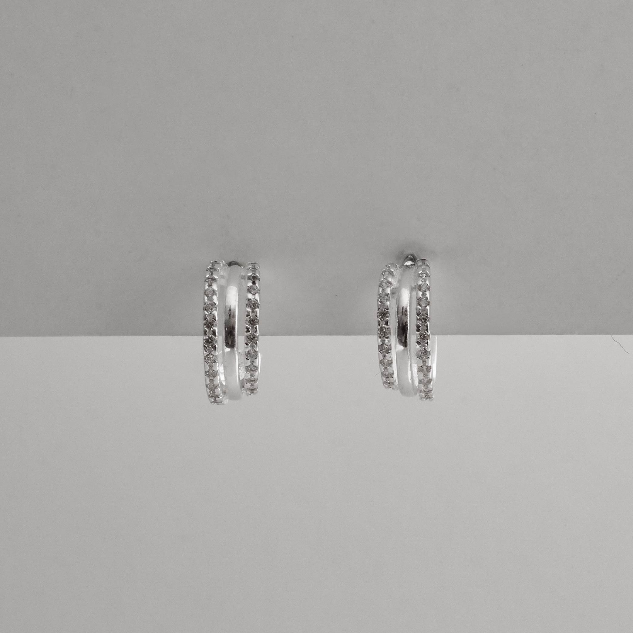 Argola 3 fios liso e cravejado 12mm tarraxa