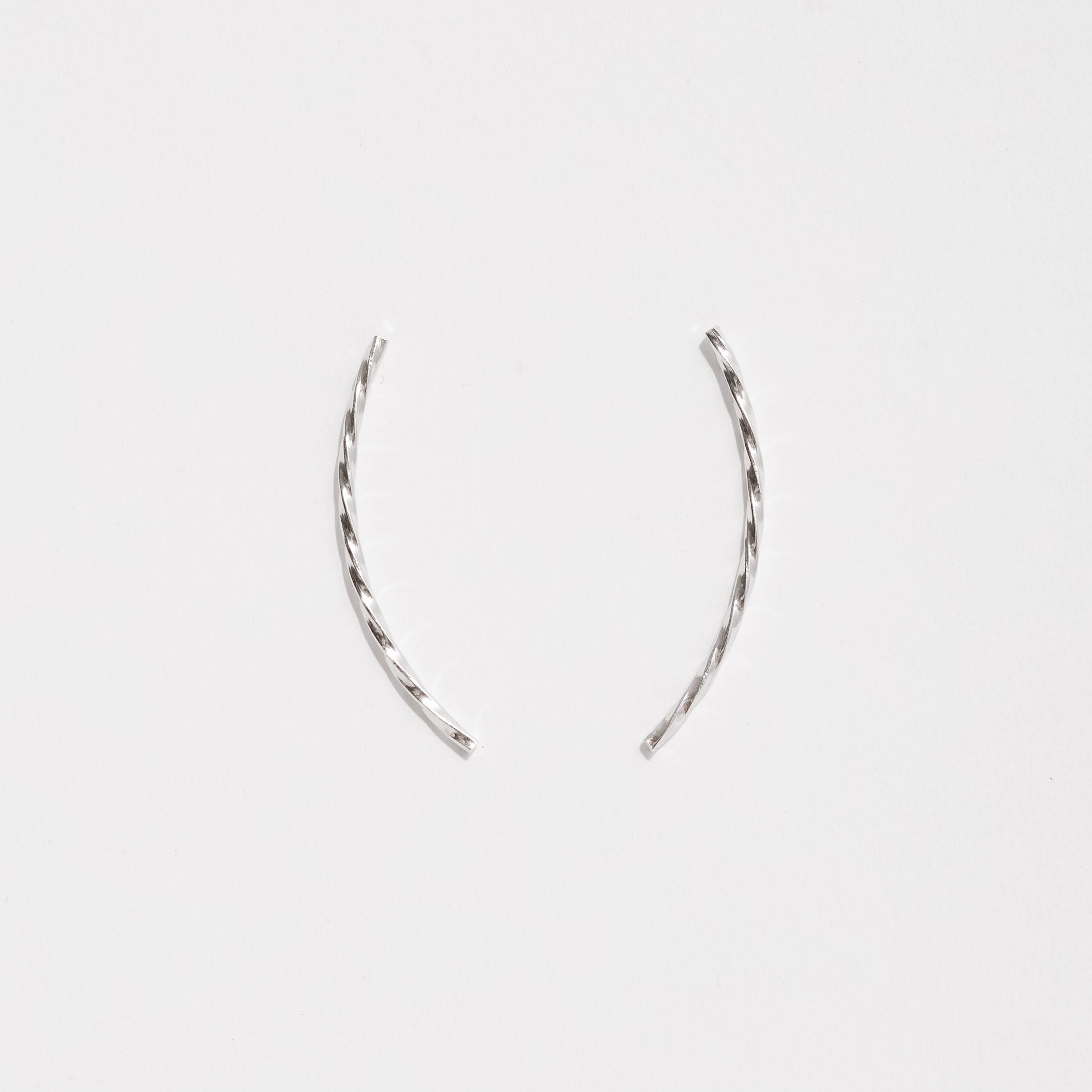 Imagem Brinco ear cuff fio torcido 40mm