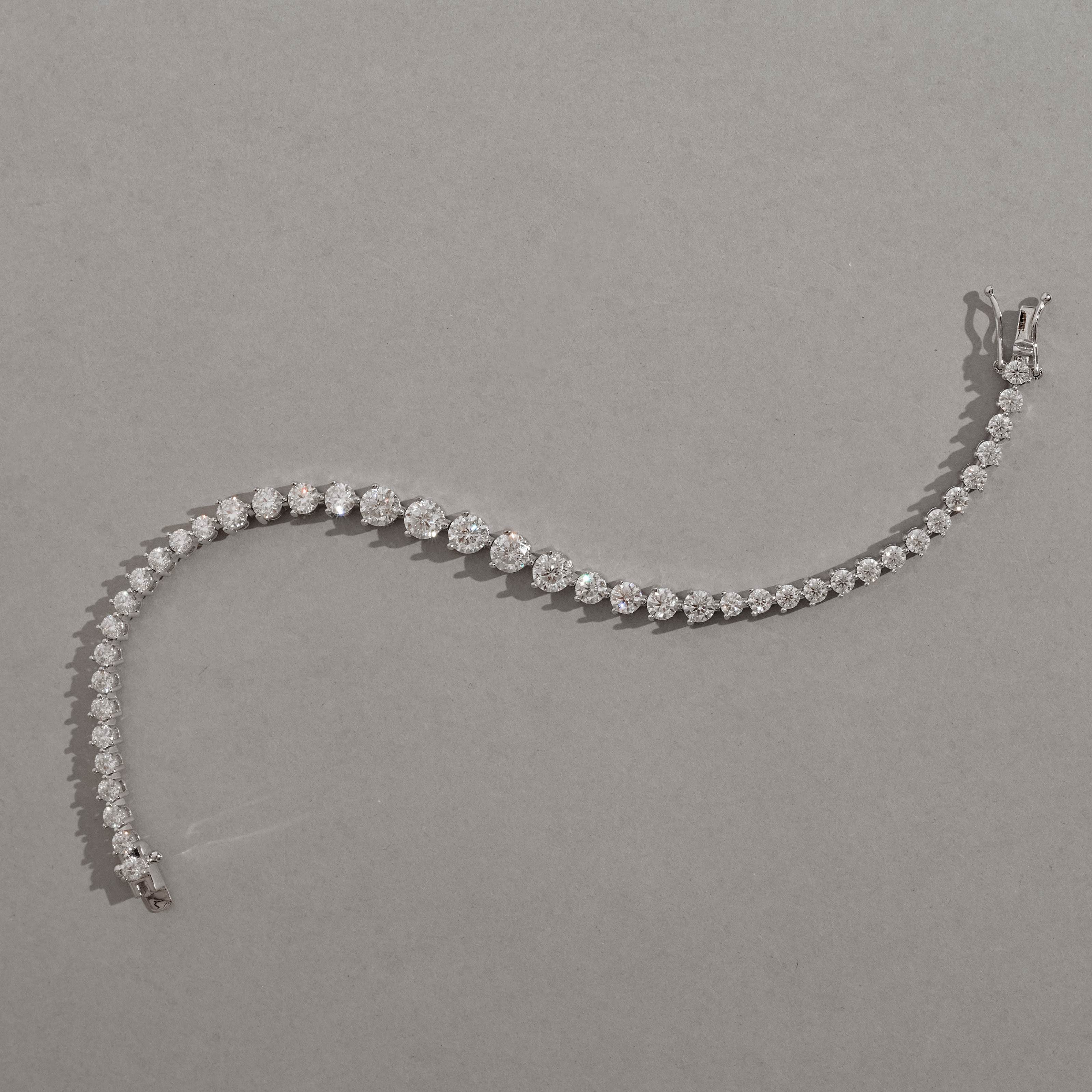 Pulseira Riviera 3 pontas moissanite degradê 3, 4 e 5mm 18cm fecho gaveta