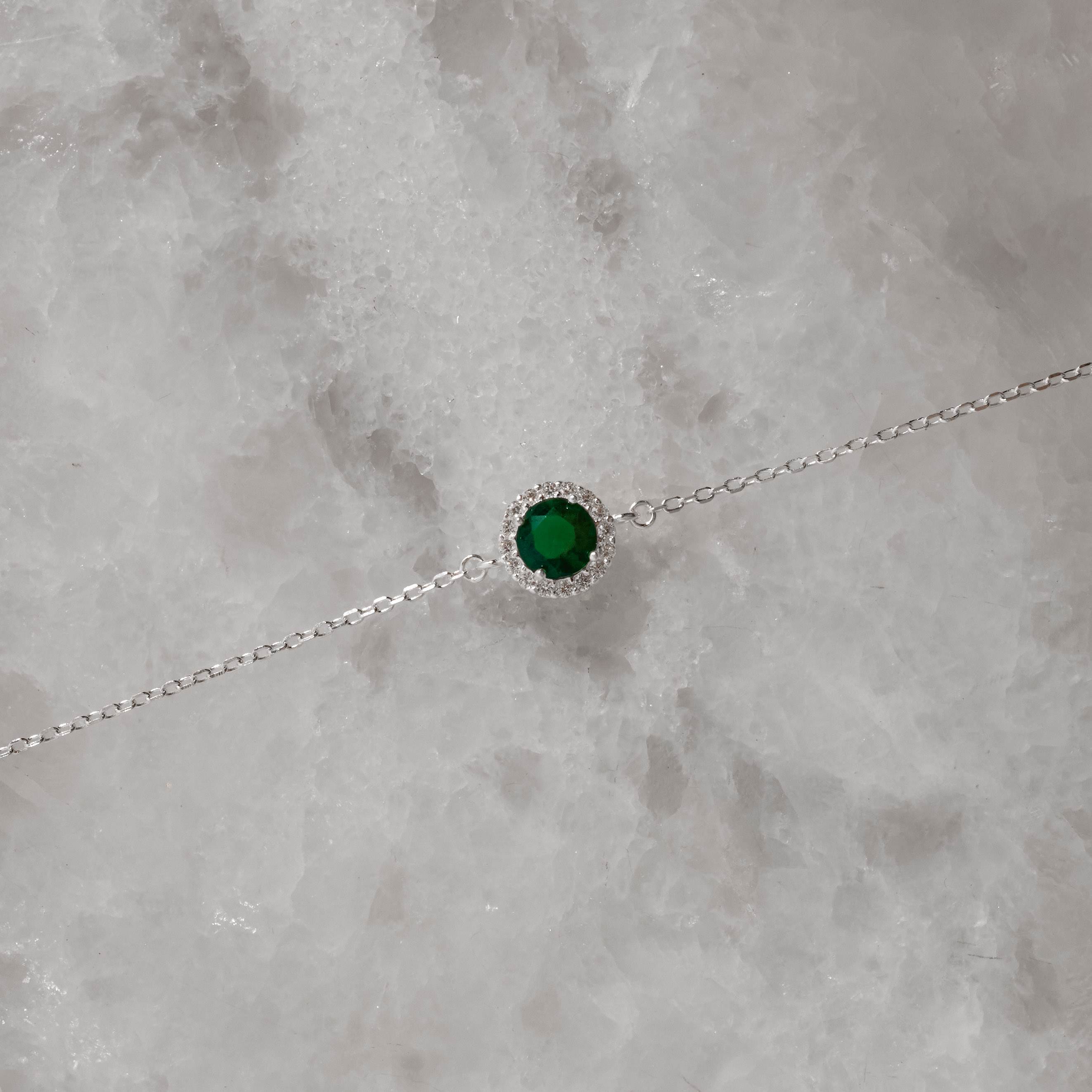 Pulseira entremeio zircônia redonda esmeralda com cravejado 8mm 16+4cm