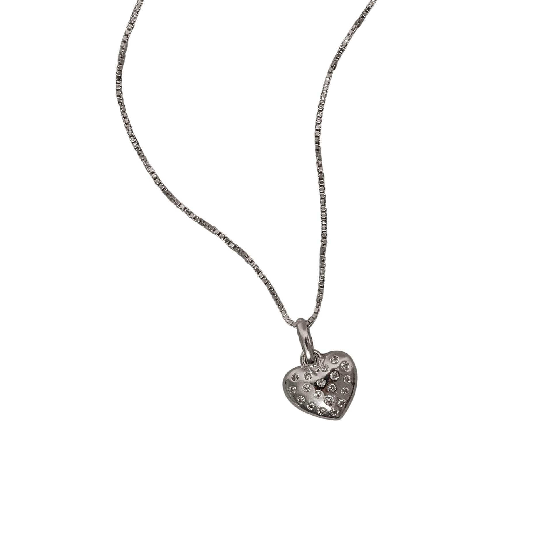 Imagem Colar pingente coração com zircônias cristal 9mm 45cm