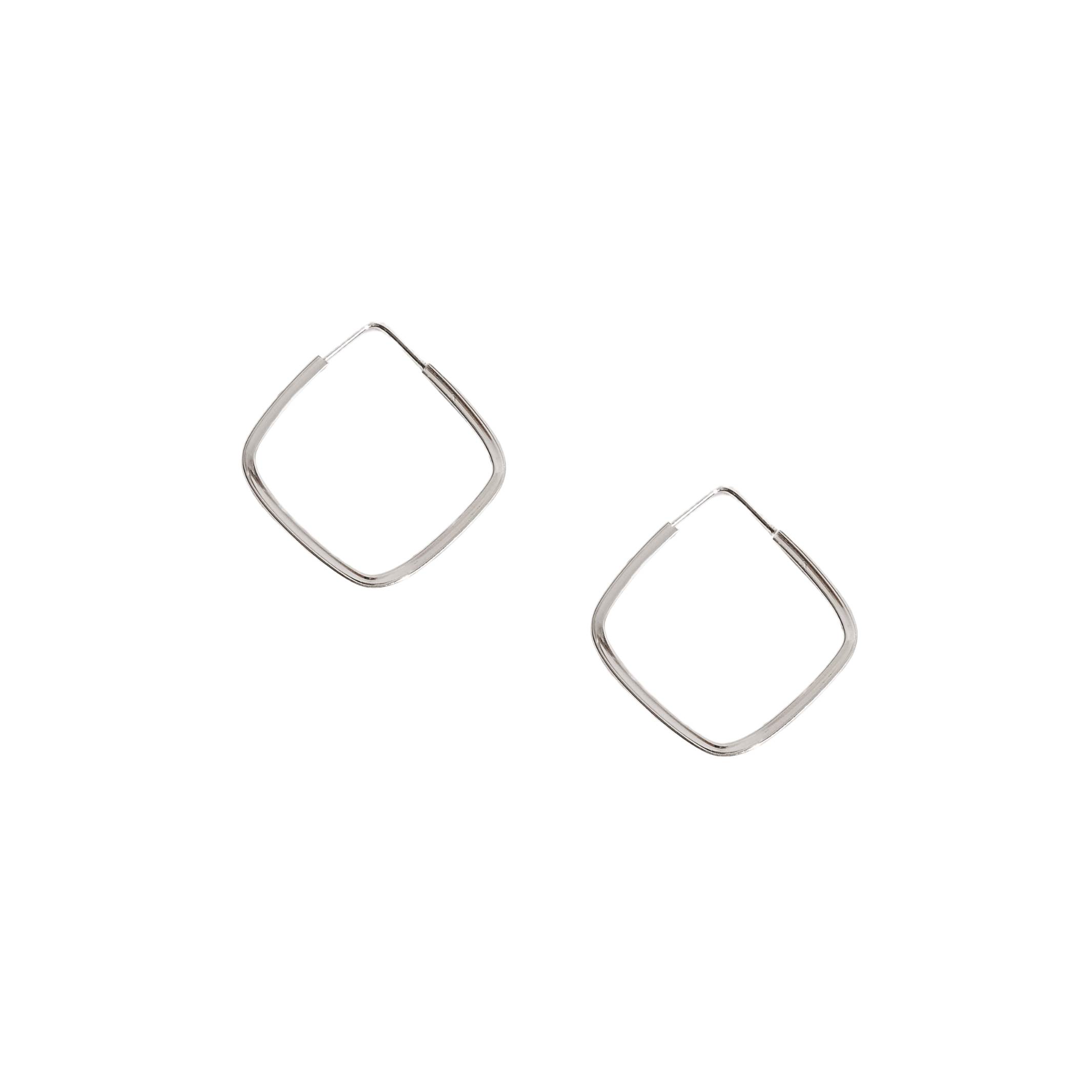Argola losango 26mm fio quadrado