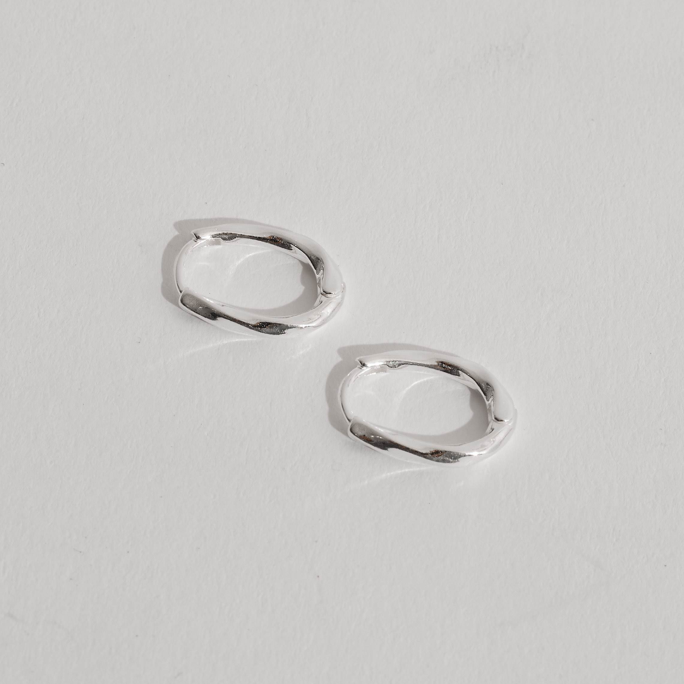 Imagem Argola click oval 15mm fio torcido