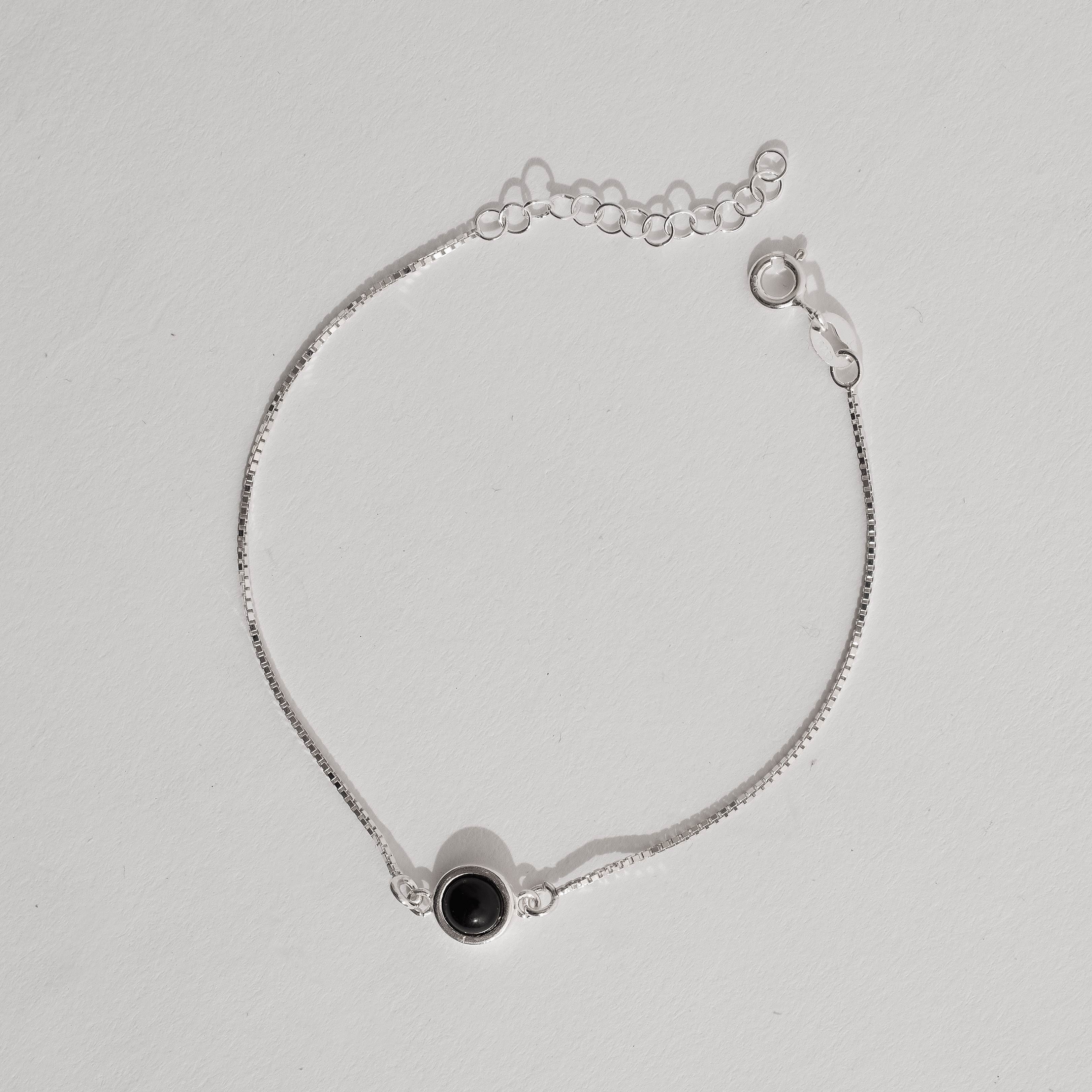 Imagem Pulseira entremeio pedra ônix 7mm v15 16cm com alongadora