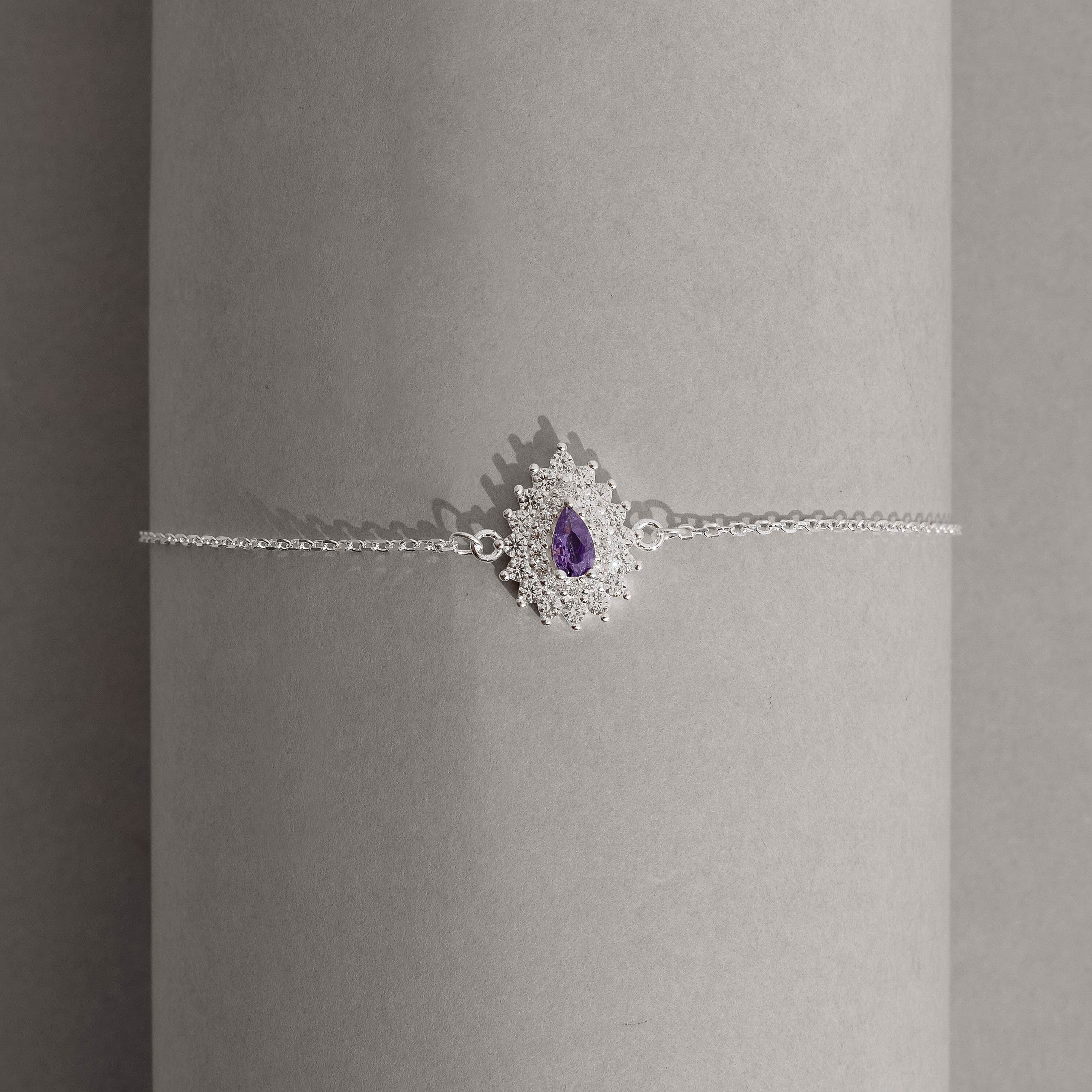 Imagem Secundária Pulseira entremeio zircônia gota lilás com cravejado 13mm