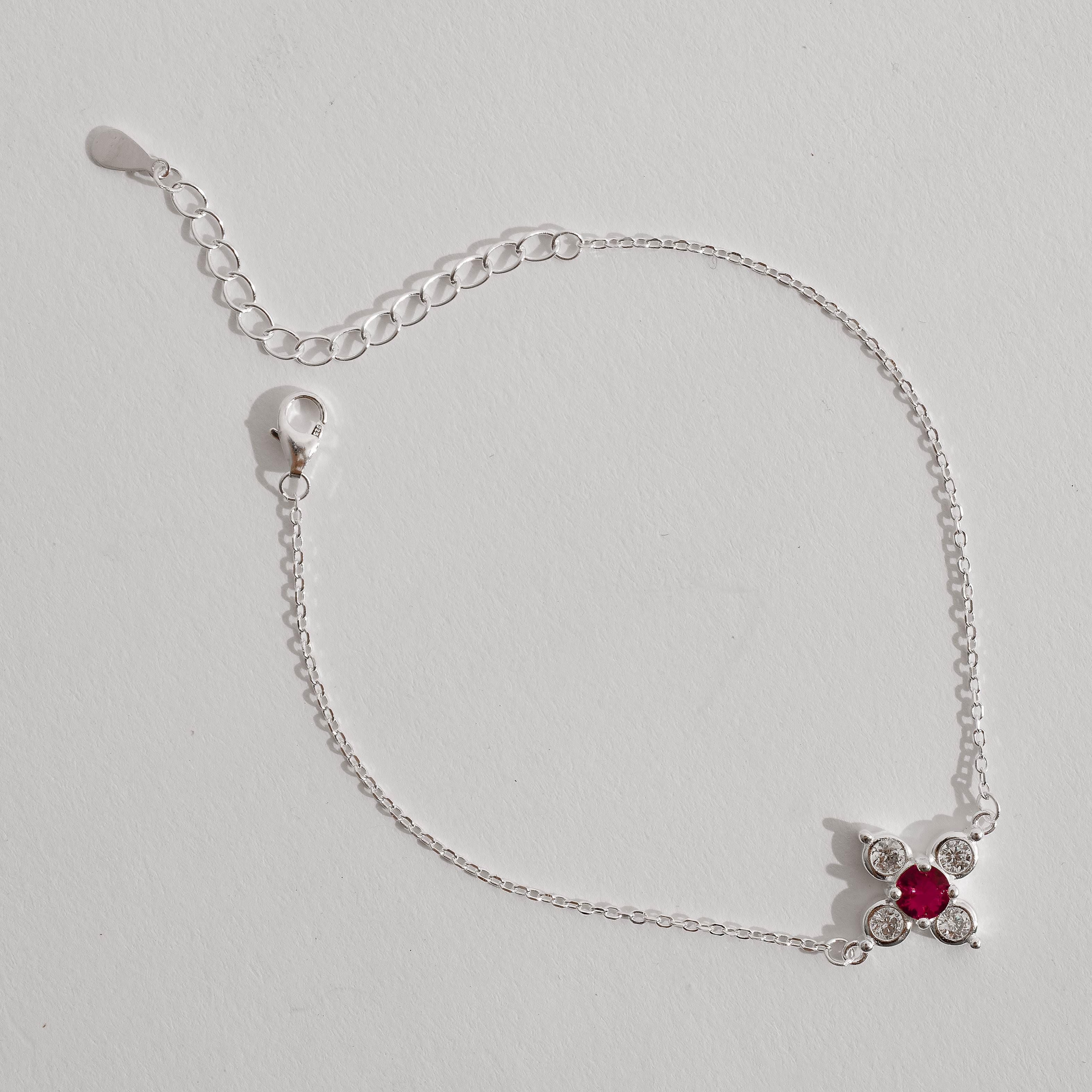Imagem Pulseira entremeio flor com zircônias cristal e cereja 14mm