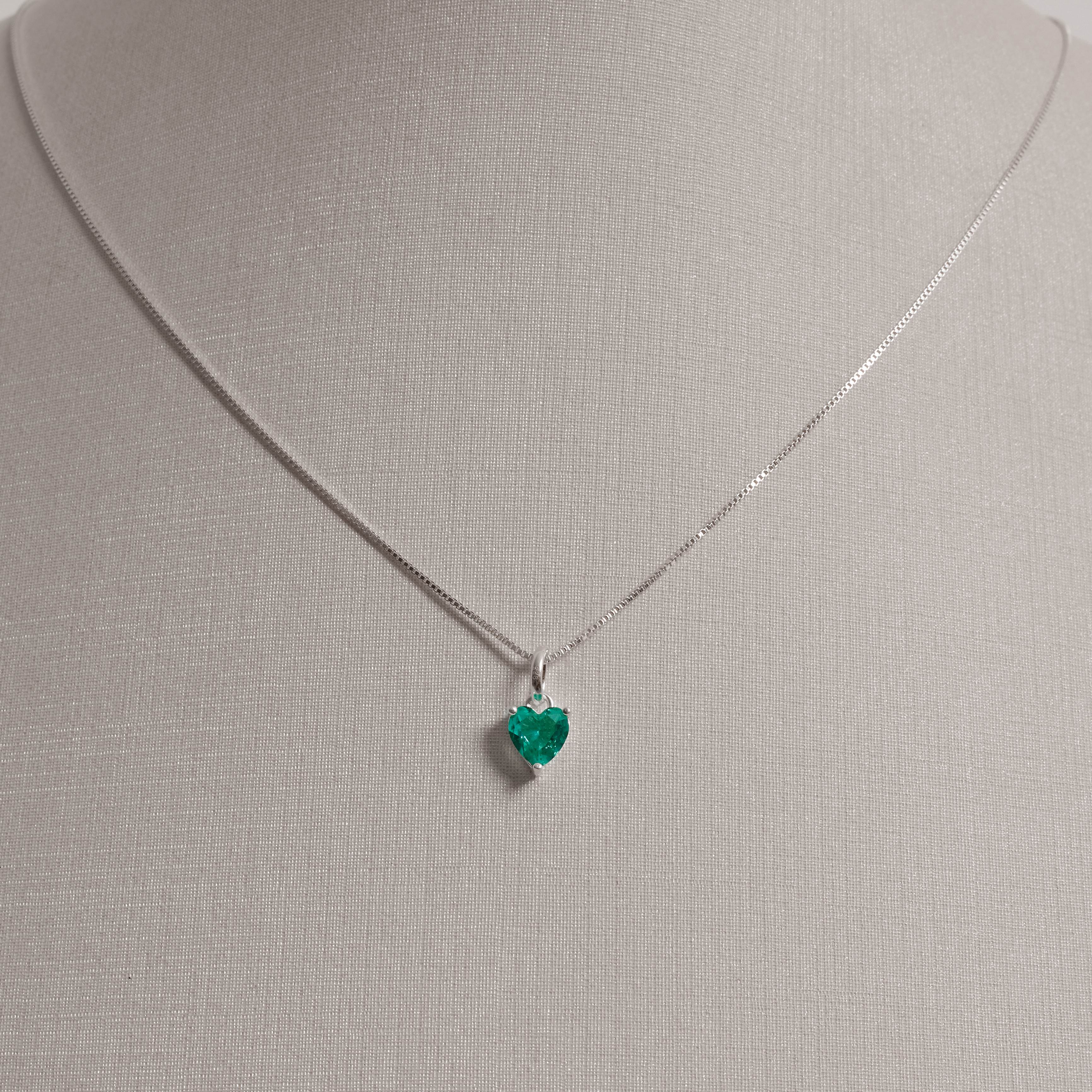 Conjunto brinco e colar zircônia coração turmalina 6mm 45cm