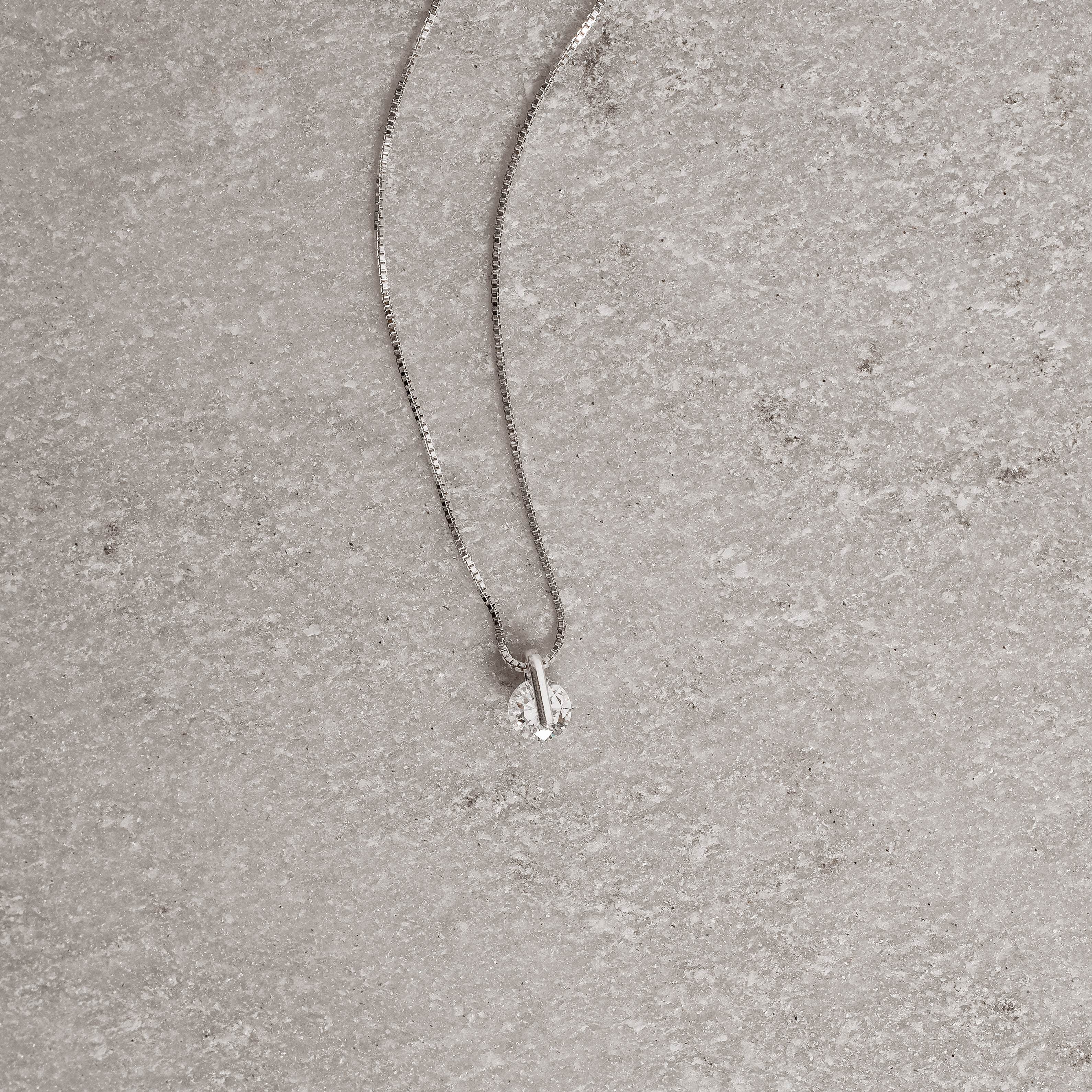 Imagem Secundária Colar pingente zircônia redonda 5mm 40cm