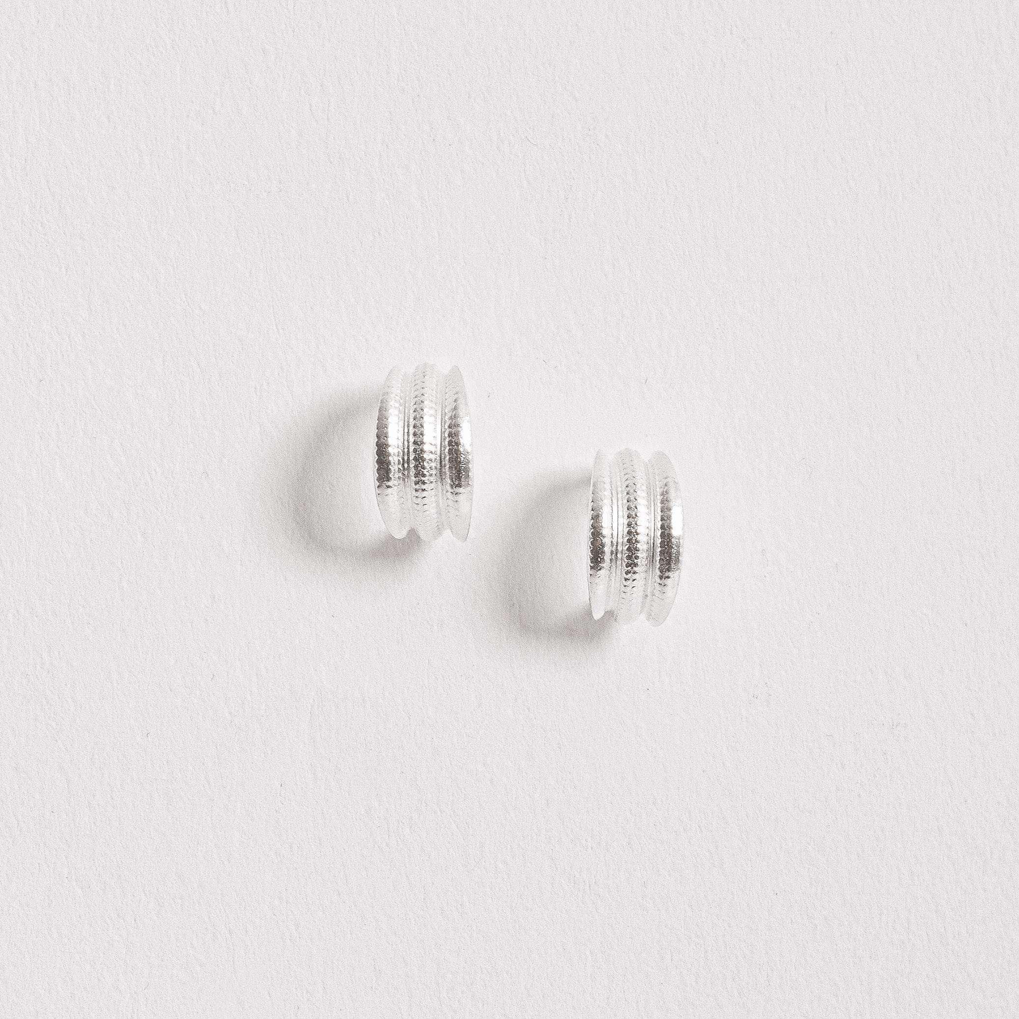 Argola 3 fios texturizados 13mm tarraxa