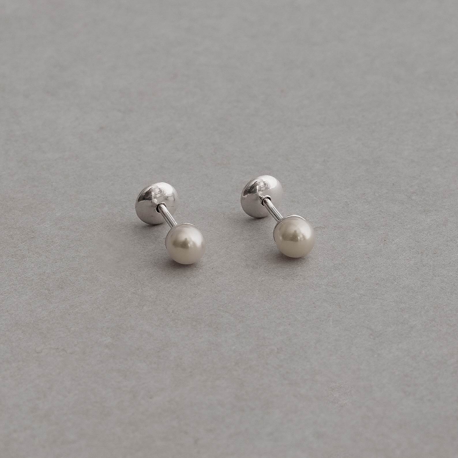 Imagem Secundária Brinco infantil pérola 4mm tarraxa baby