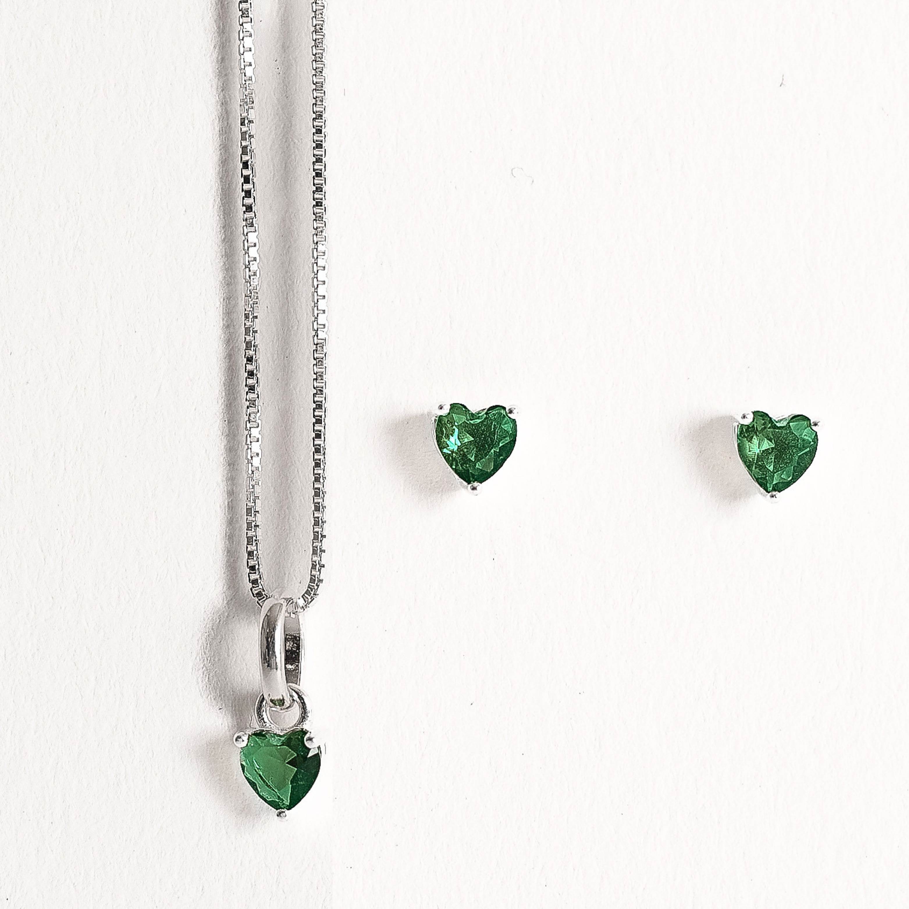 Conjunto brinco e colar zircônia coração esmeralda 4mm 40cm