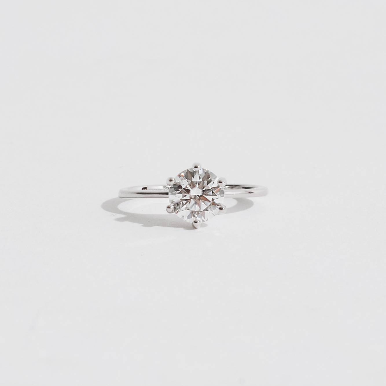 Anel solitário moissanite cristal 7mm ródio