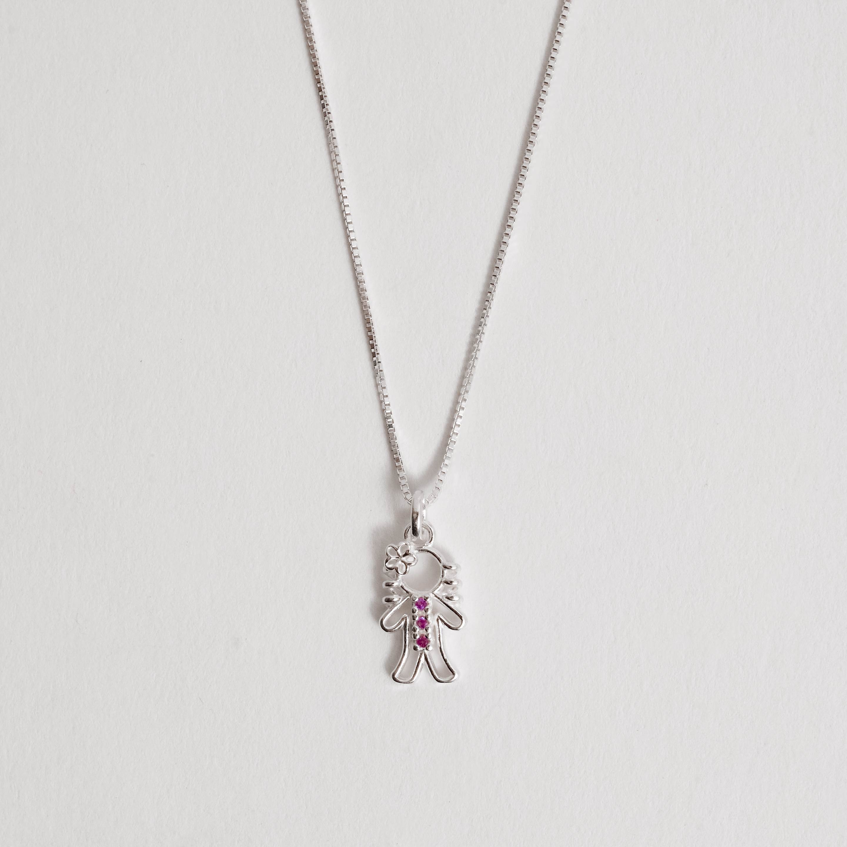Colar pingente menina detalhe 3 zircônias rosa 12mm 45cm