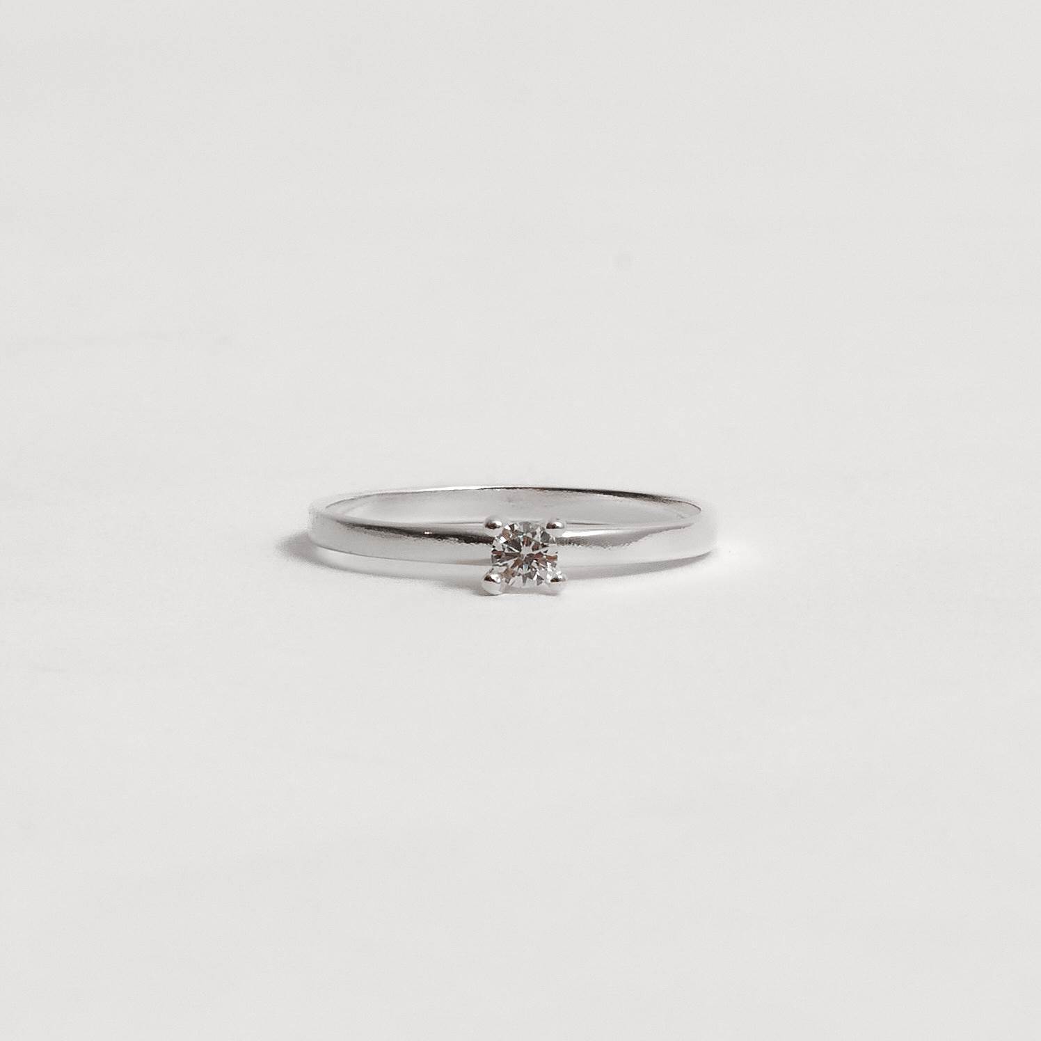 Anel solitário zircônia 3mm fio quadrado