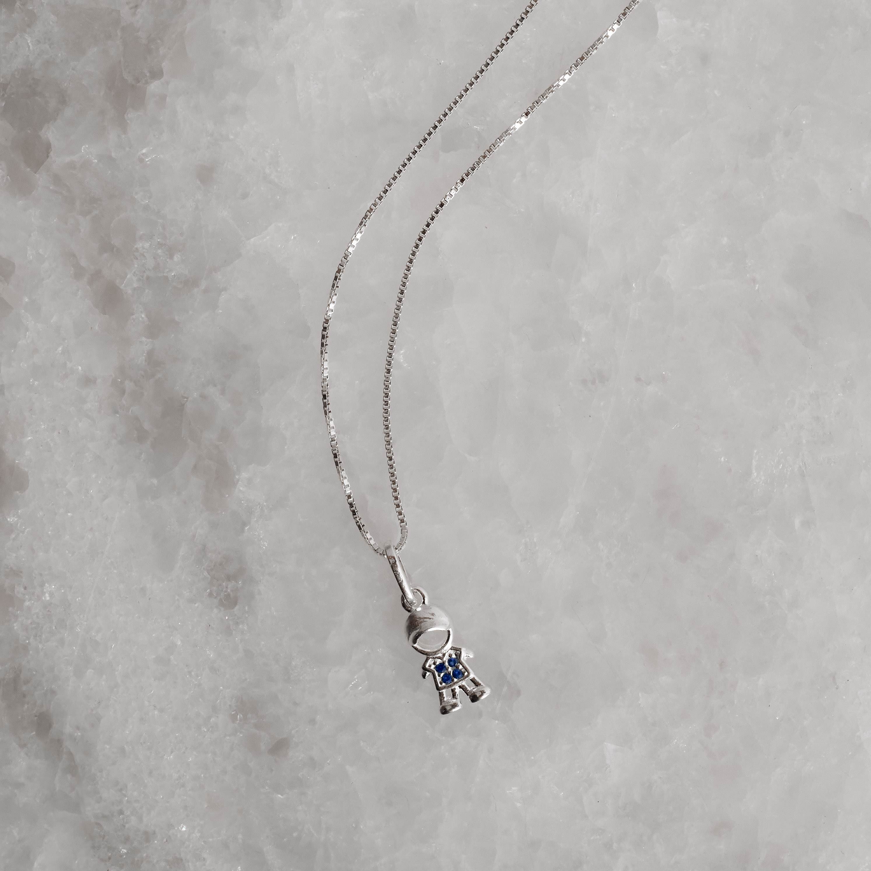 Imagem Secundária Colar pingente menino detalhe zircônias azul 10mm 45cm