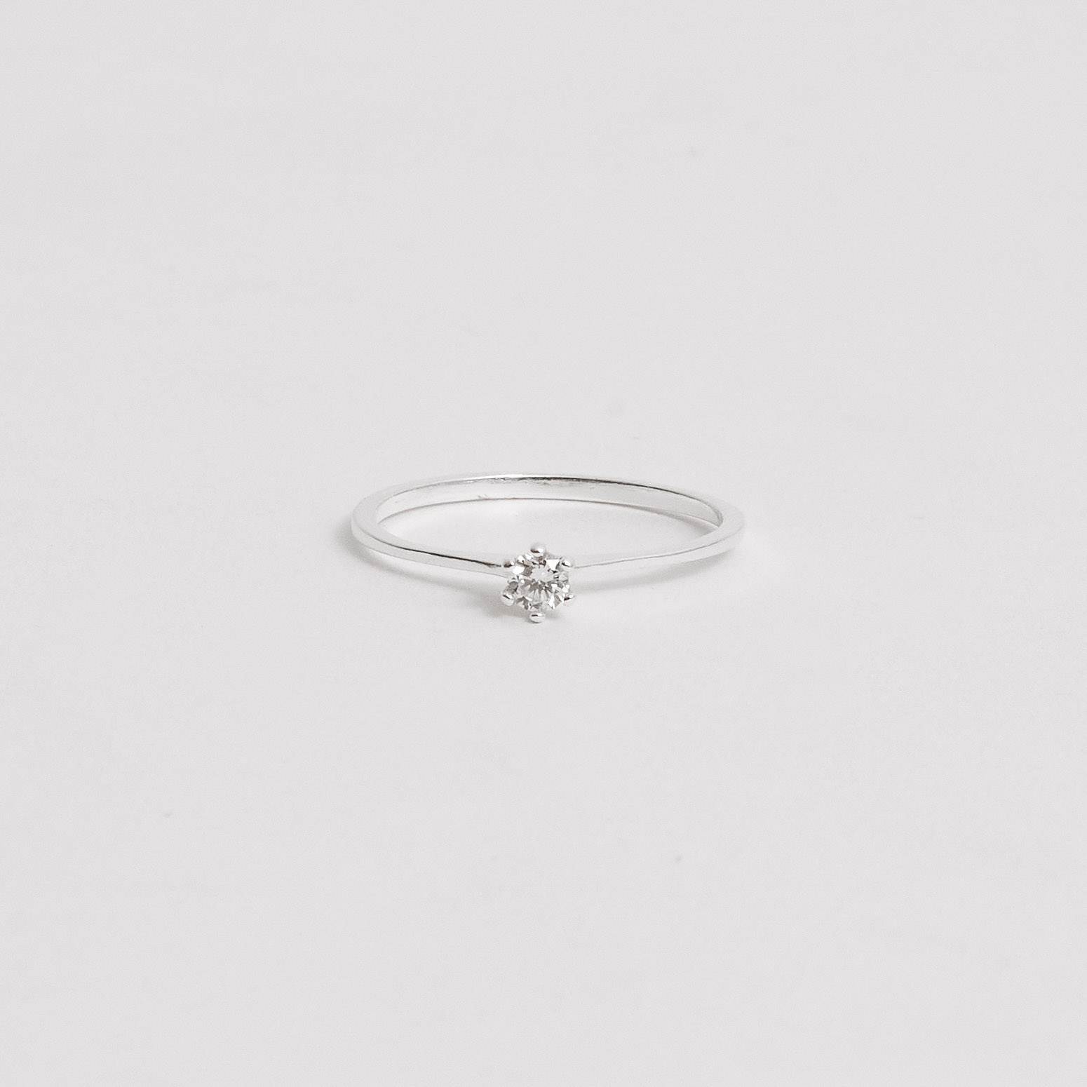 Anel fino solitário 3mm