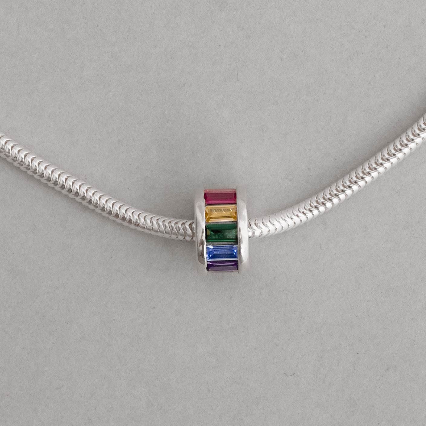 Imagem Secundária Berloque separador zircônias retangulares coloridas 10mm envelhecido