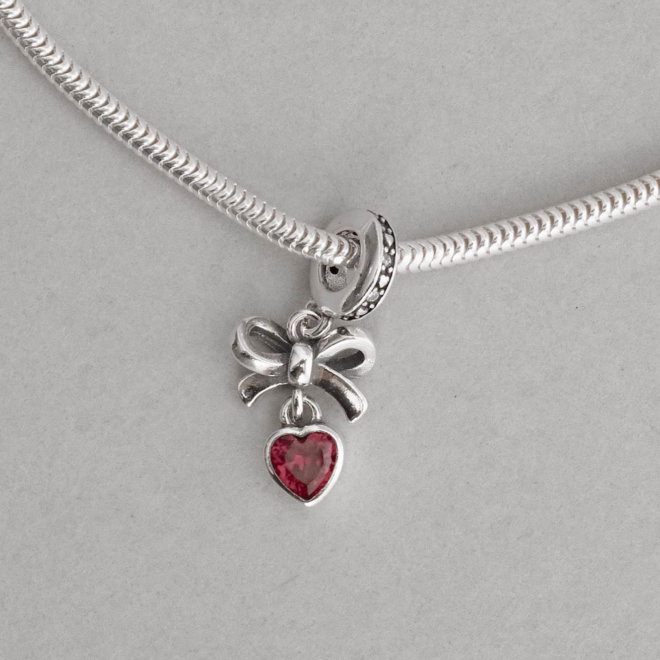 Imagem Berloque pingente laço com zircônia coração pink 11mm elo cravejado envelhecido