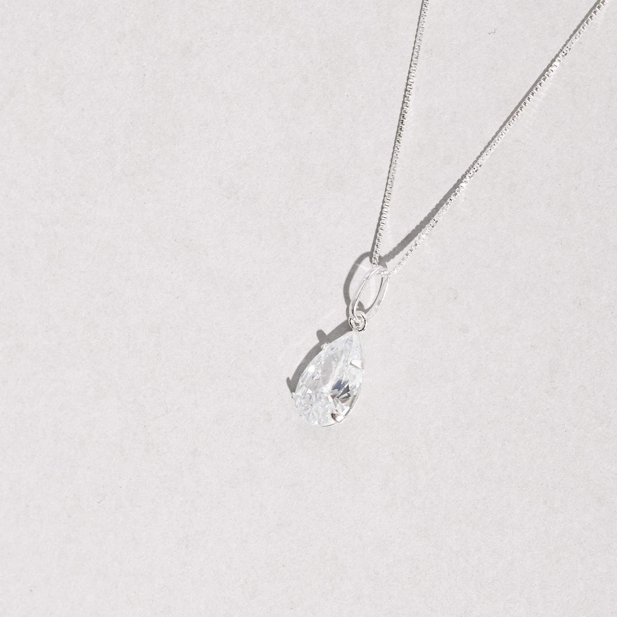Imagem Secundária Colar pingente zircônia gota cristal 12mm 45cm