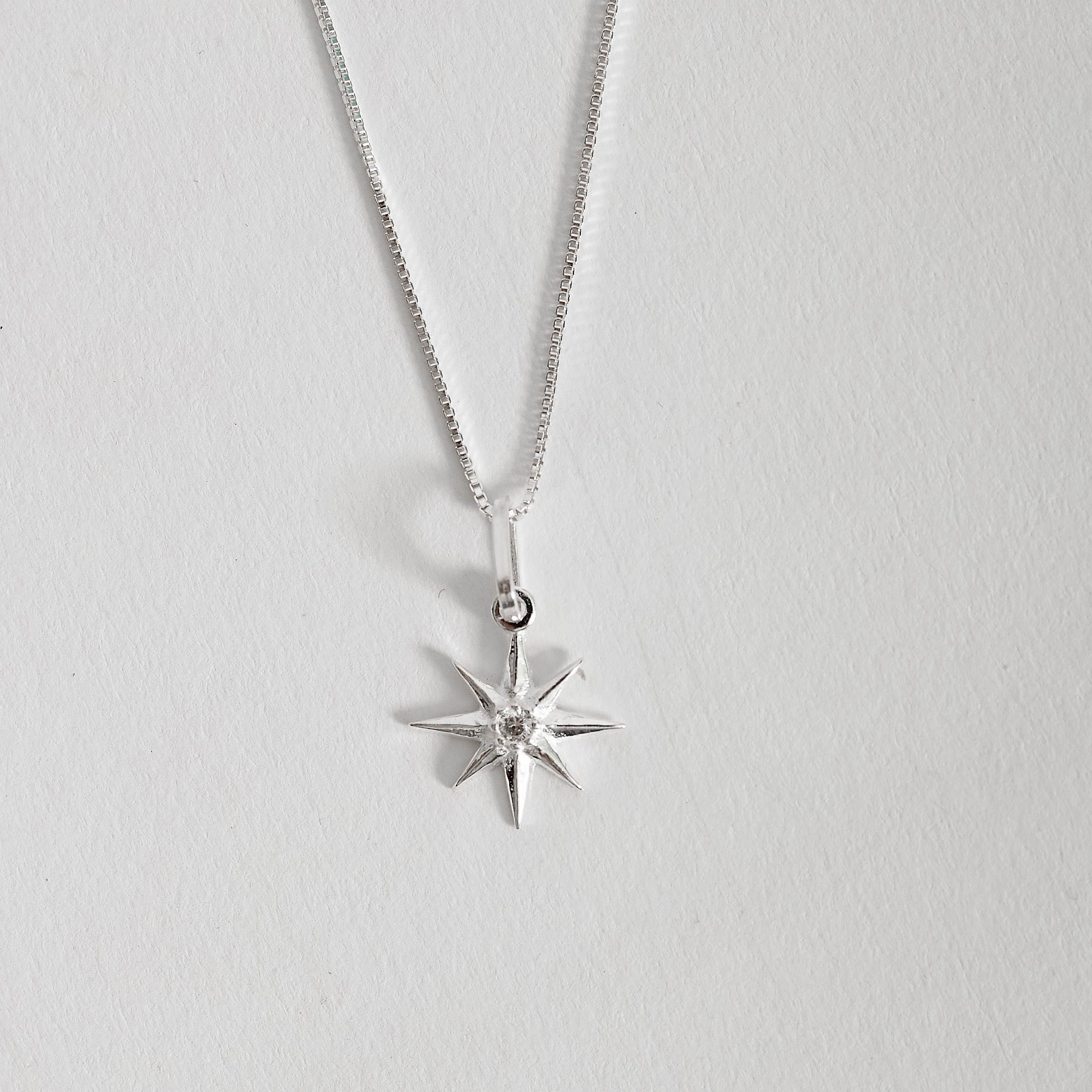 Imagem Colar pingente estrela 8 pontas 13mm 45cm