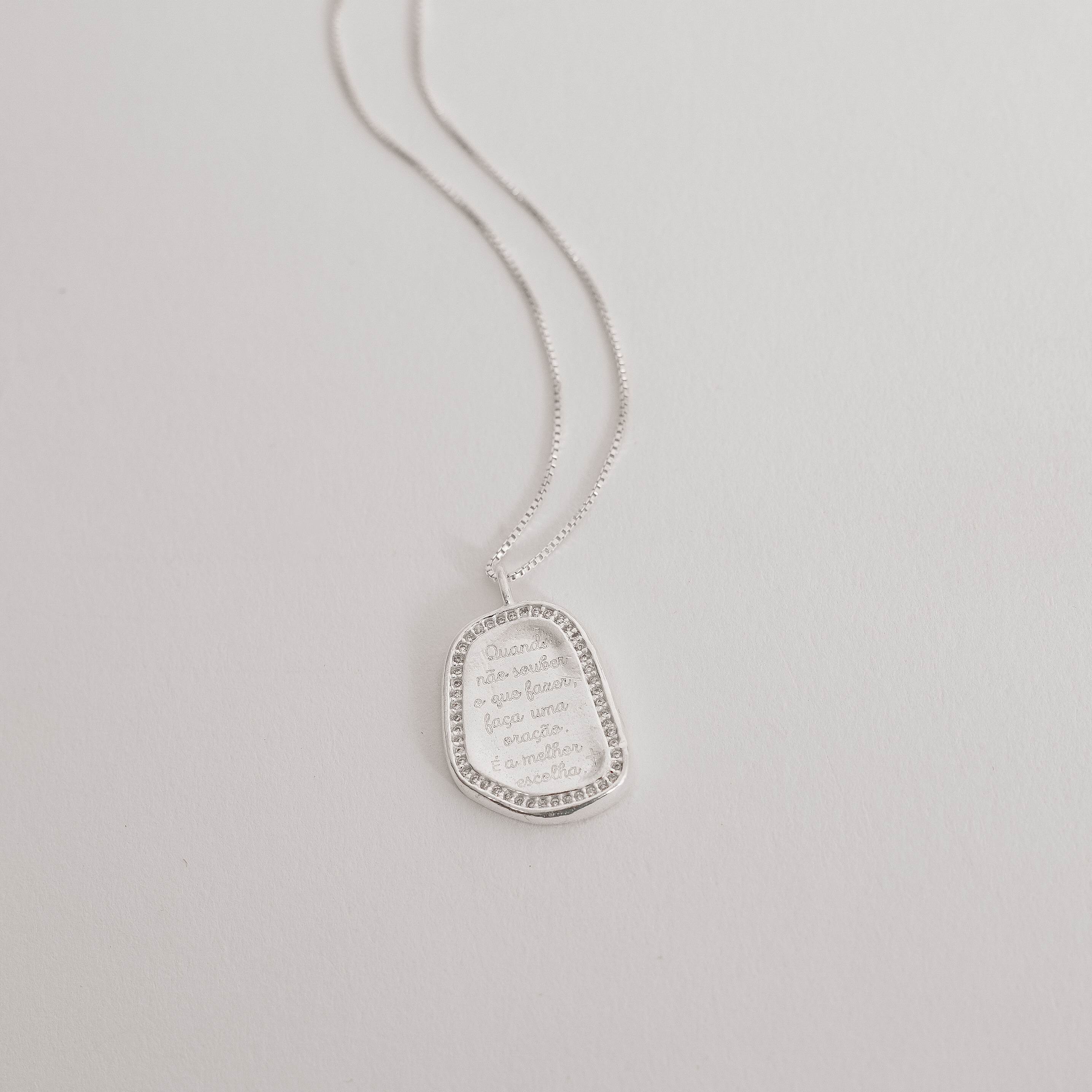 Imagem Secundária Colar medalha quando não souber o que fazer, faça uma oração. É a melhor escolha 19mm borda cravejada 45cm