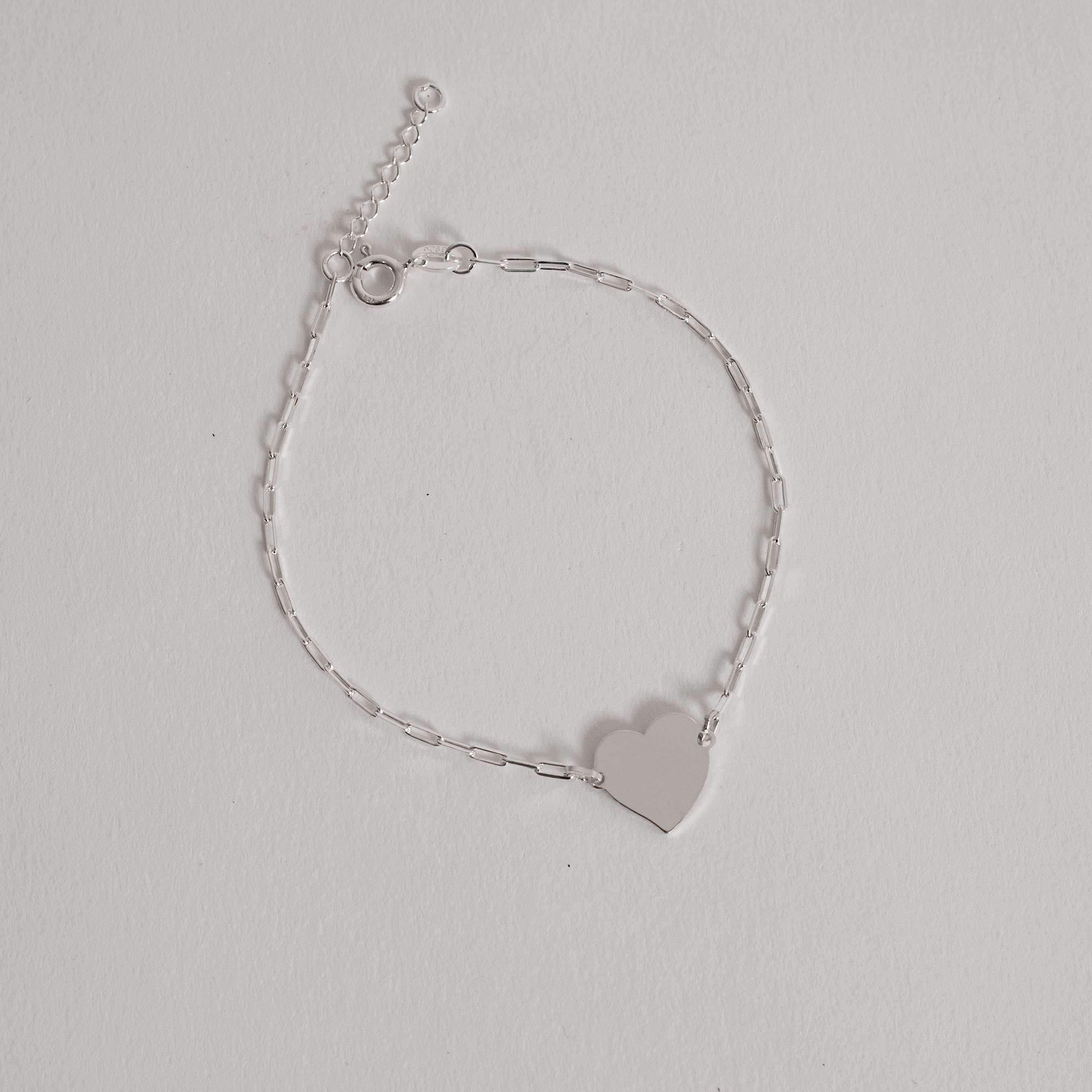 Pulseira entremeio coração 12mm corrente cartier