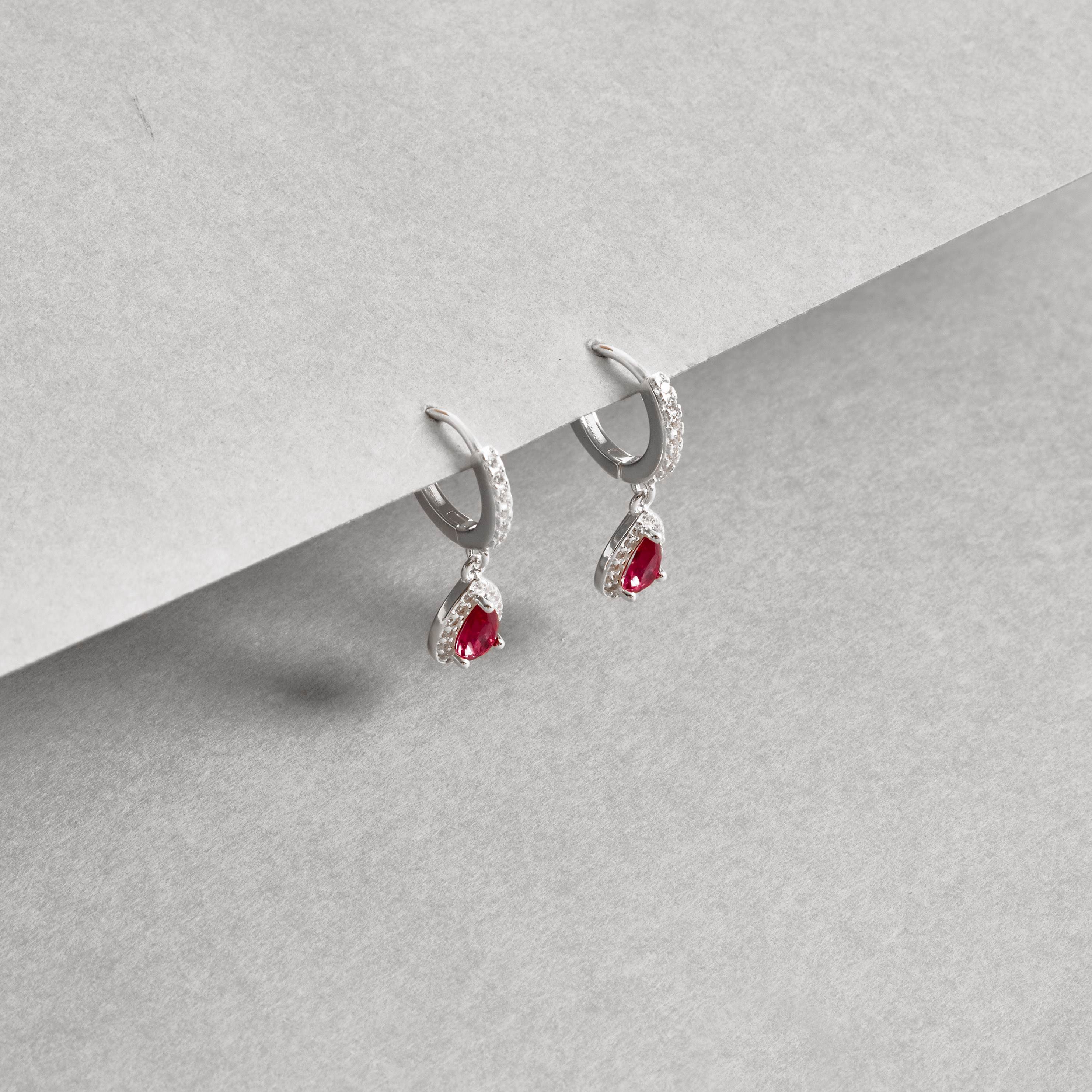 Imagem Argola click cravejada 11mm pingente zircônia gota rubi