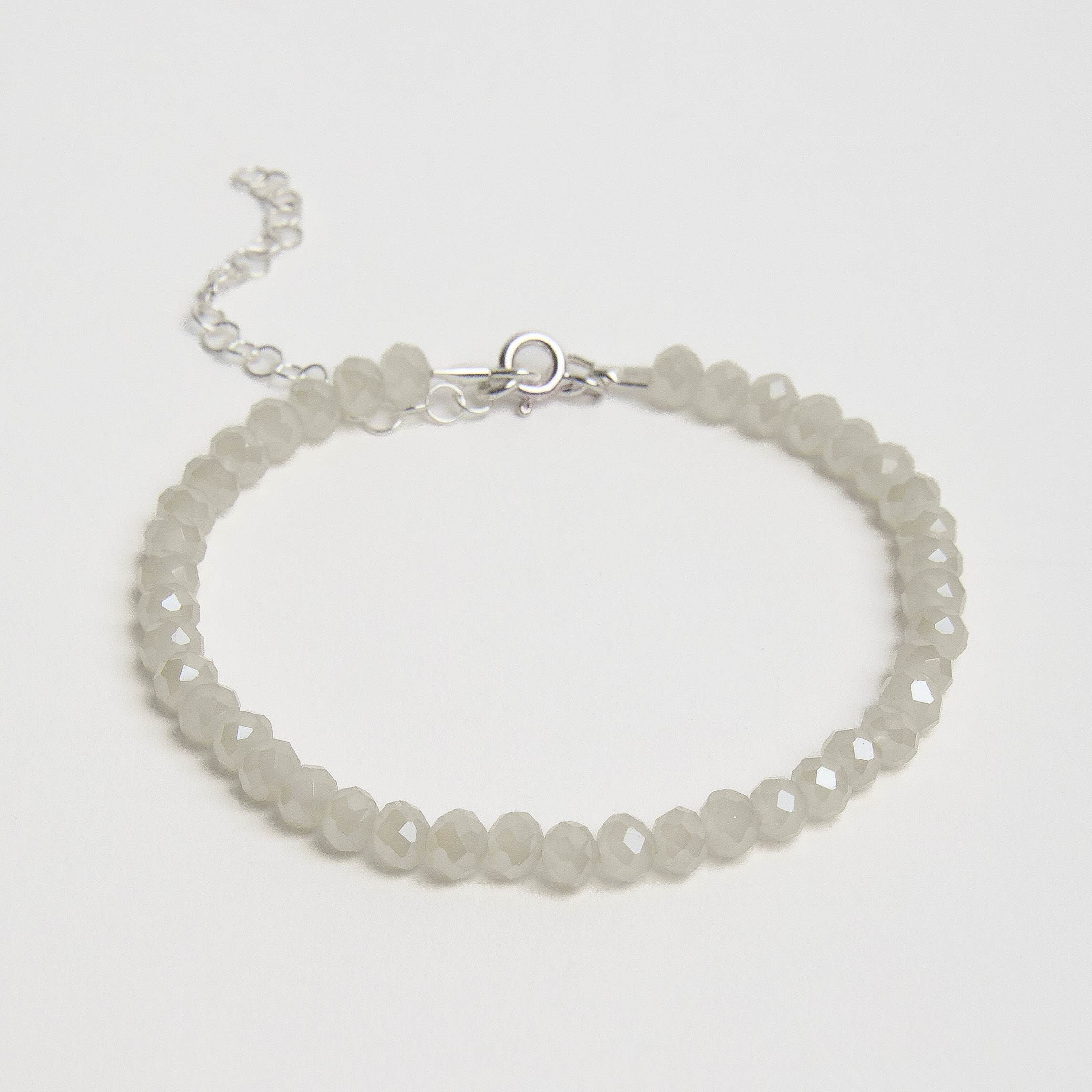 Pulseira cristal bege irisado 4mm 16cm com alongadora