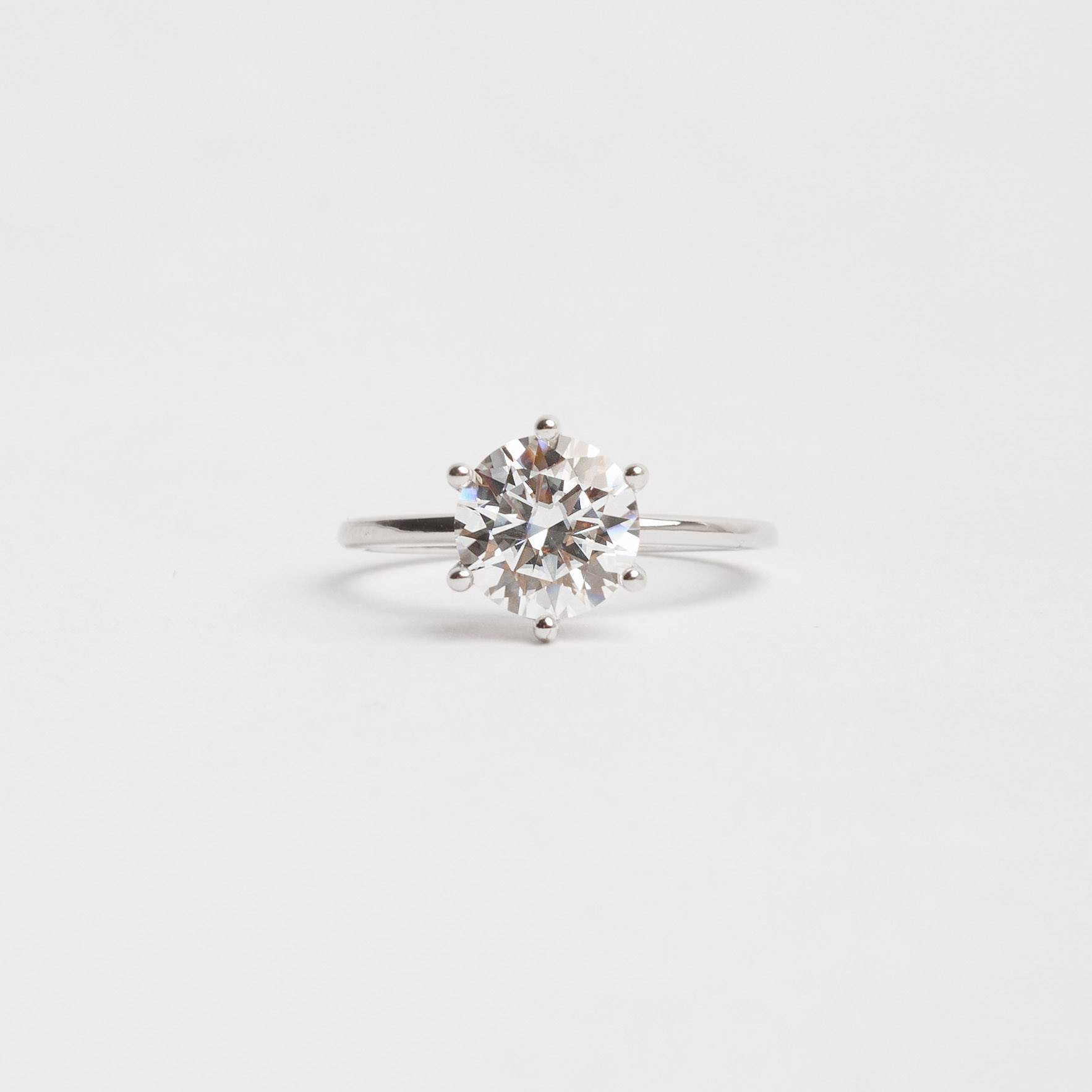 Anel solitário moissanite cristal 8mm ródio
