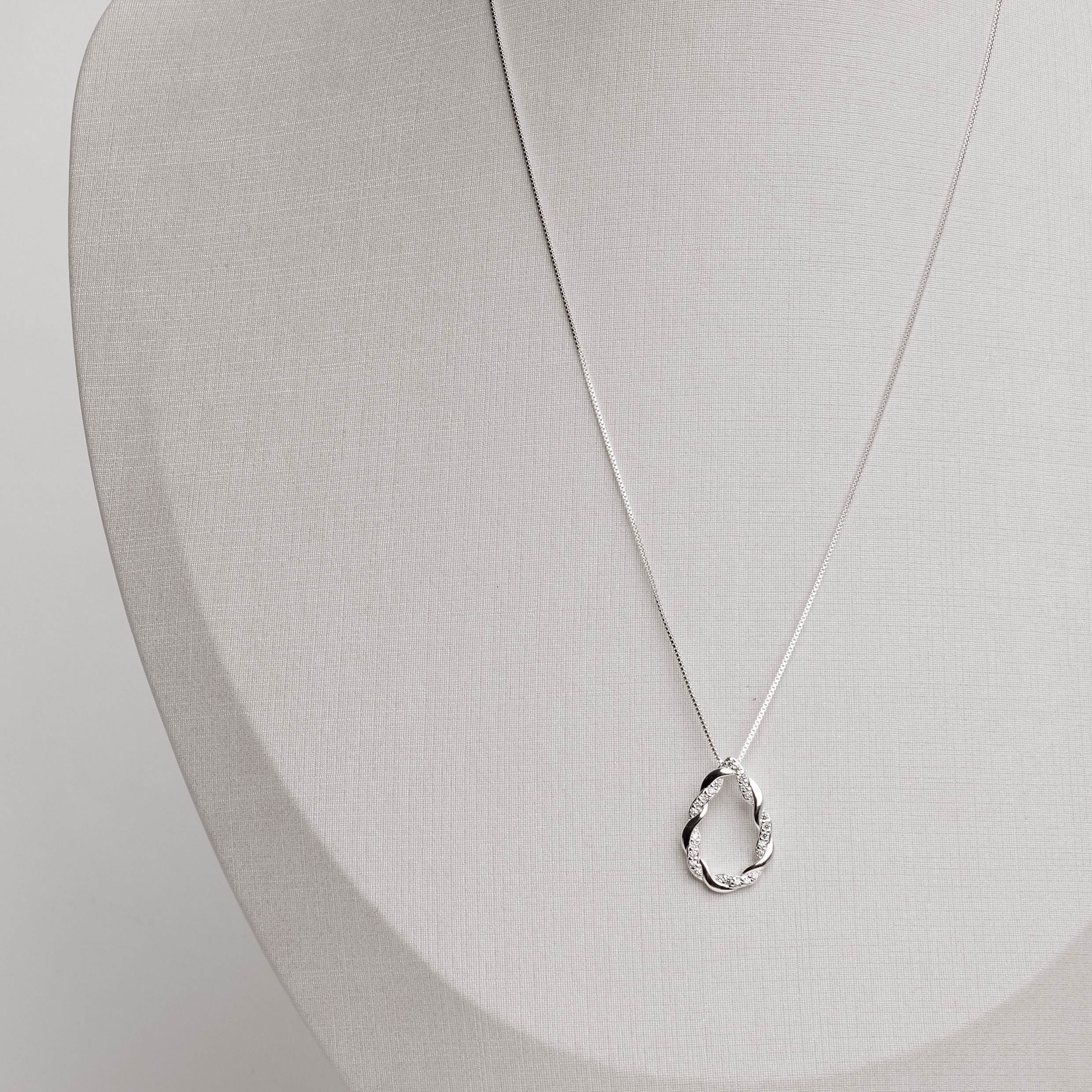 Imagem Secundária Colar gota vazada trançada cravejada 20mm 45cm